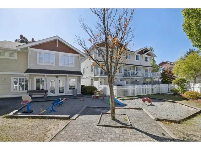 28 - 12110 75A AVENUE, Surrey 4