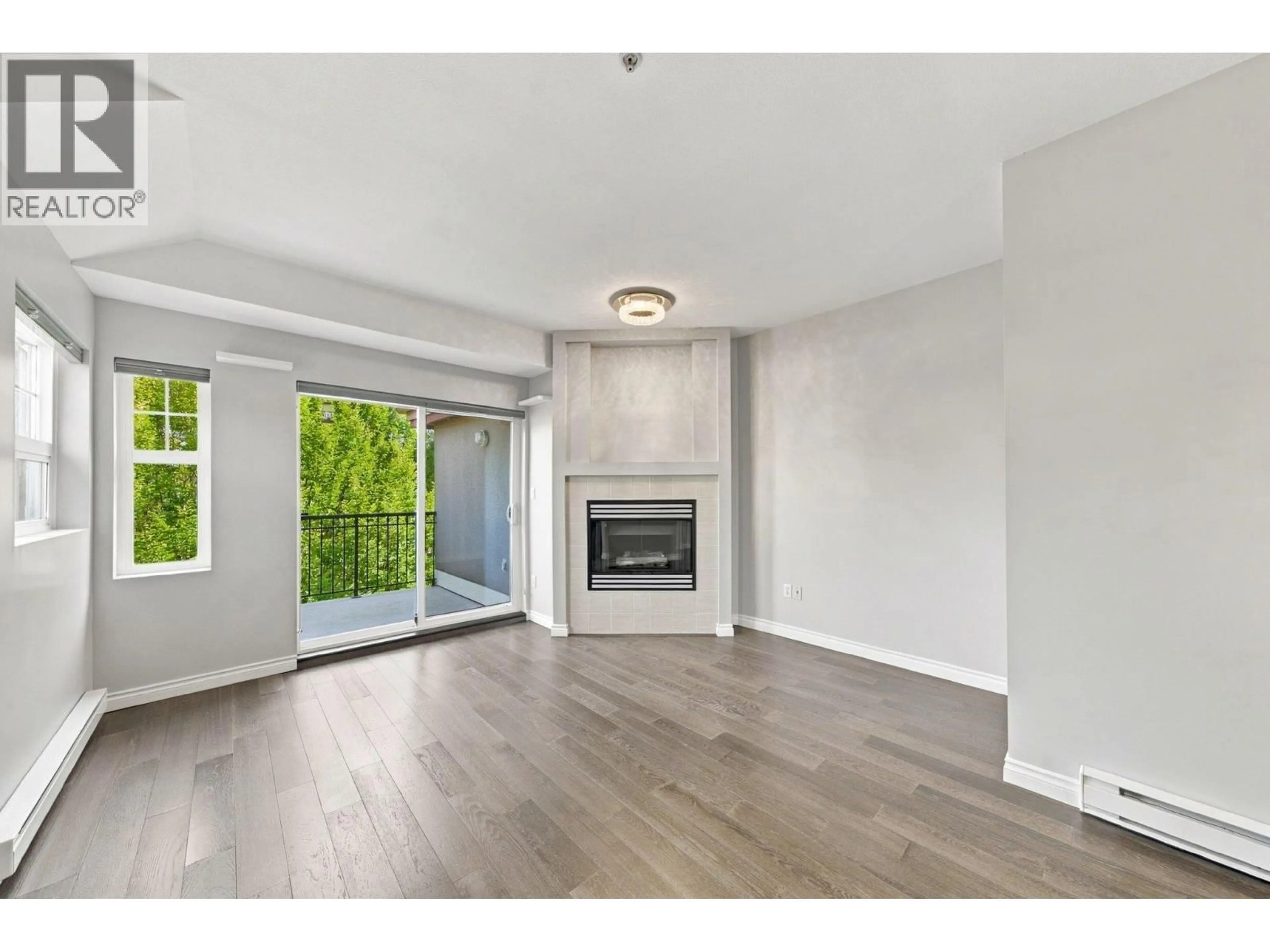 A pic of a room for 401 - 580 TWELFTH STREET, New Westminster British Columbia V3M4H9