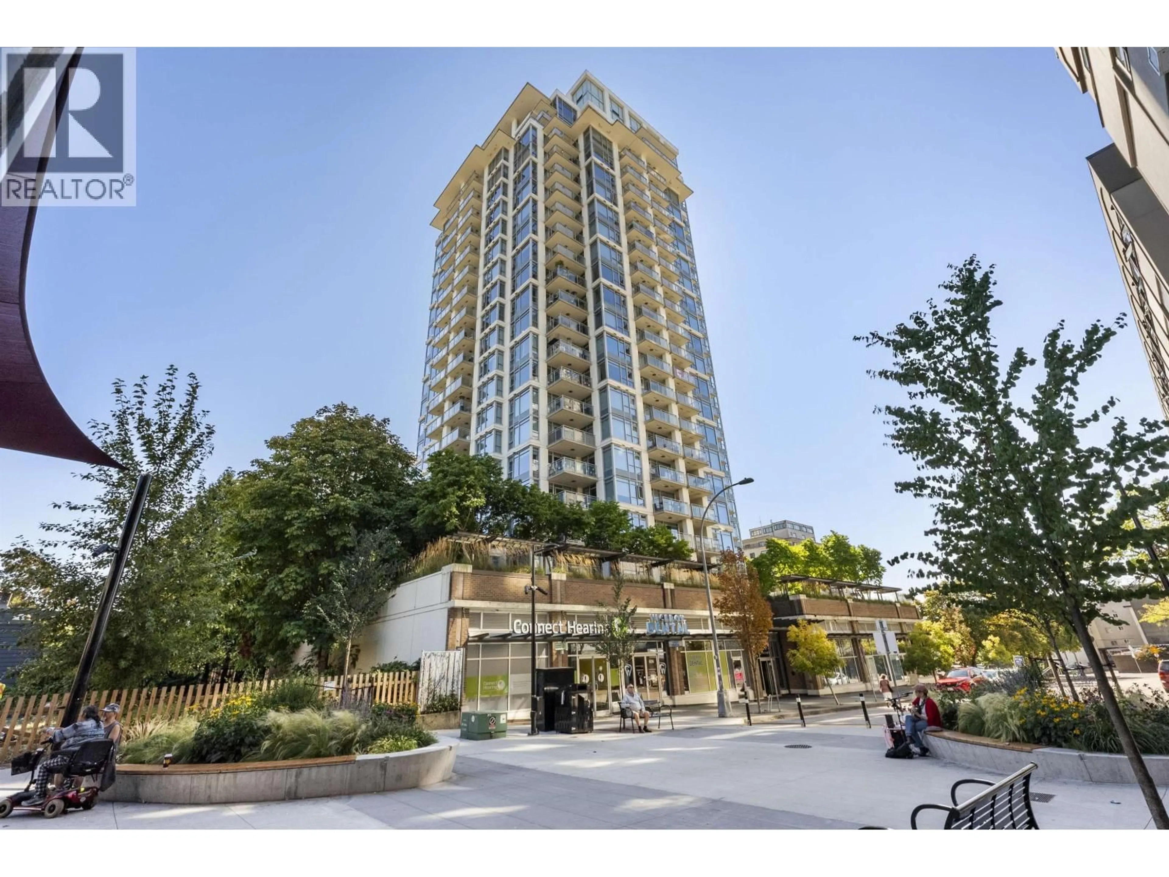 Indoor foyer for 1406 - 608 BELMONT STREET, New Westminster British Columbia V3M0G8
