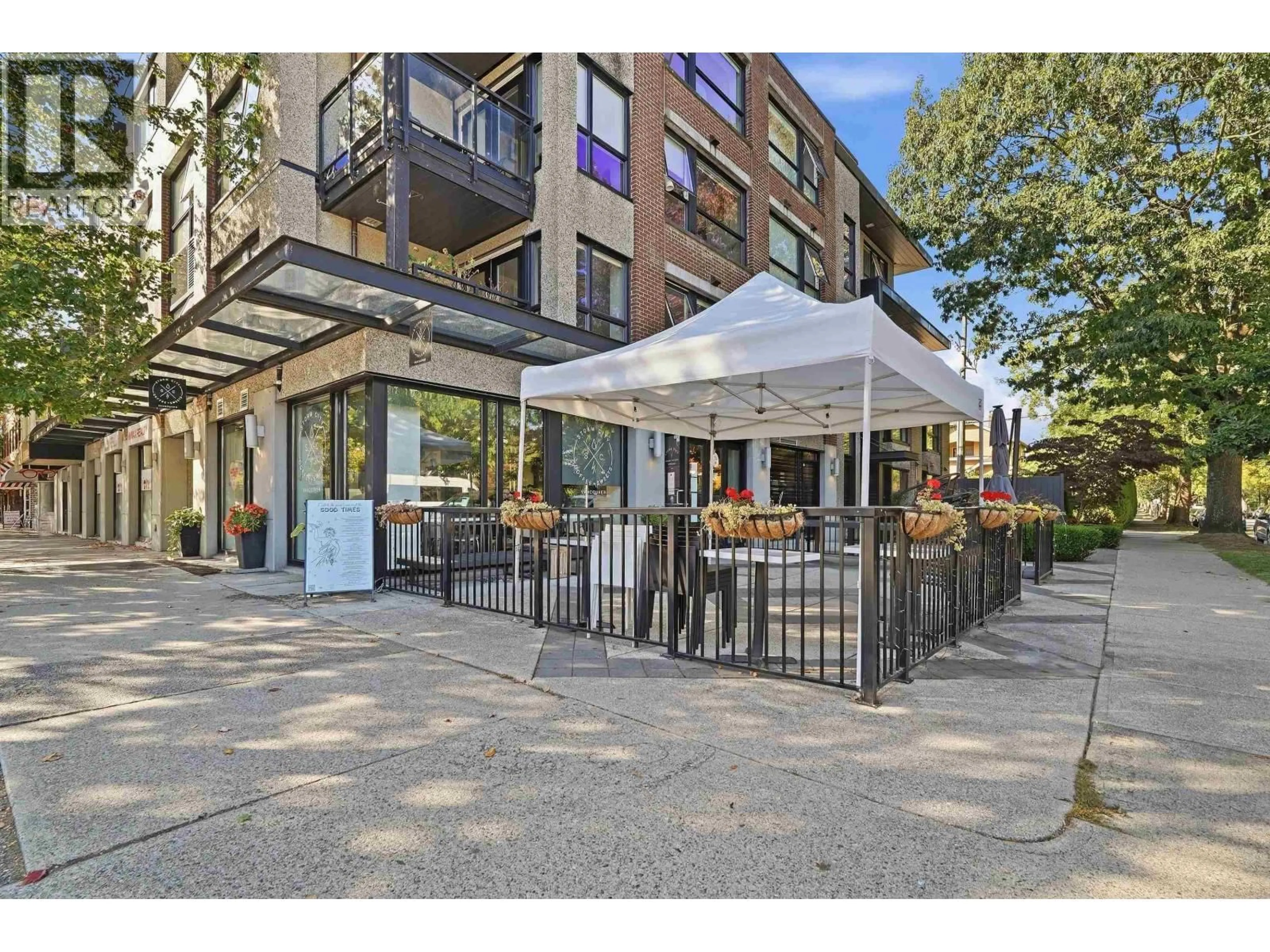 Patio, street for 203 - 2481 WATERLOO STREET, Vancouver British Columbia V6R3H4