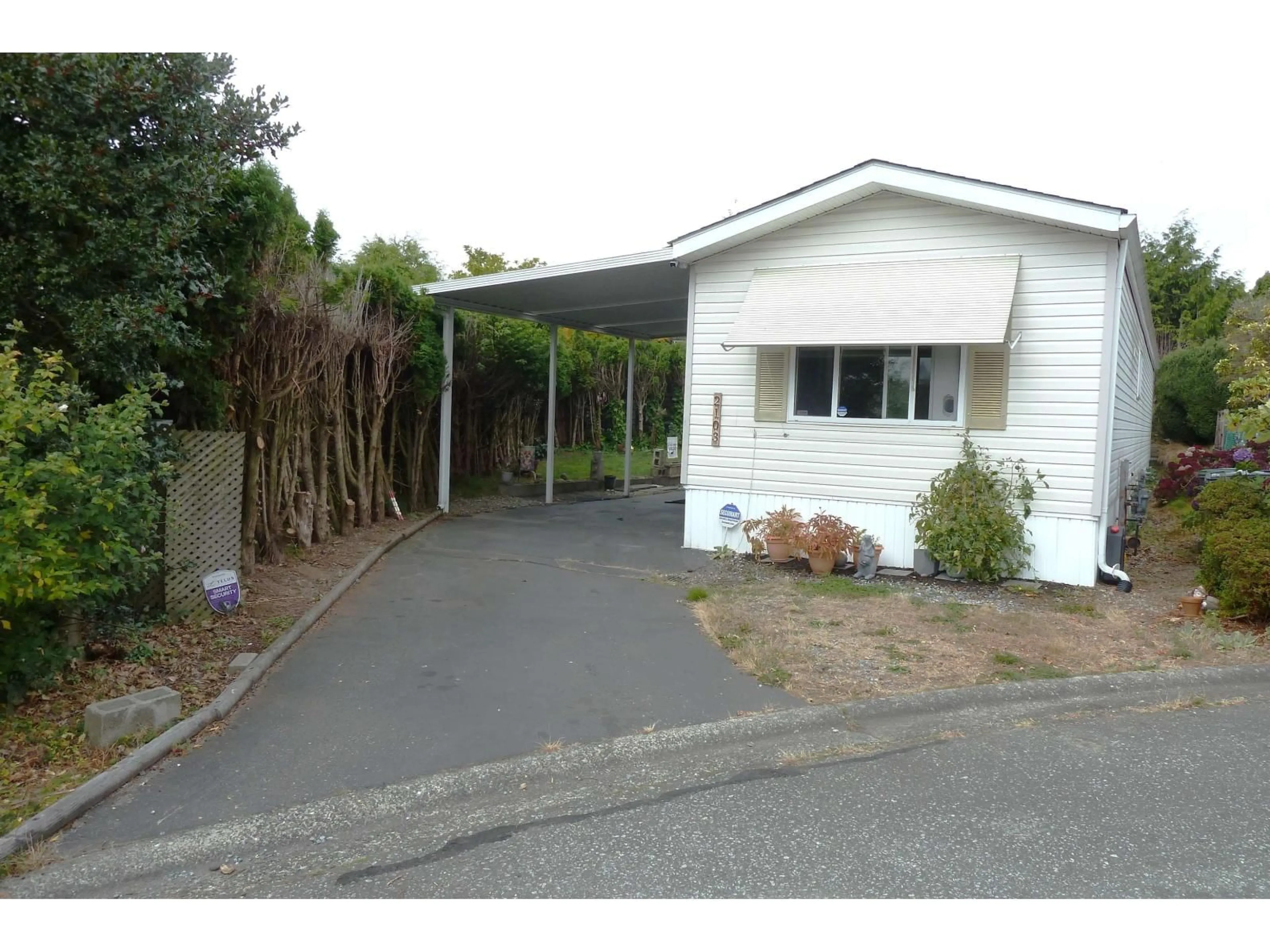 Unknown for 2103 TYNE PLACE, Surrey British Columbia V4A5K6