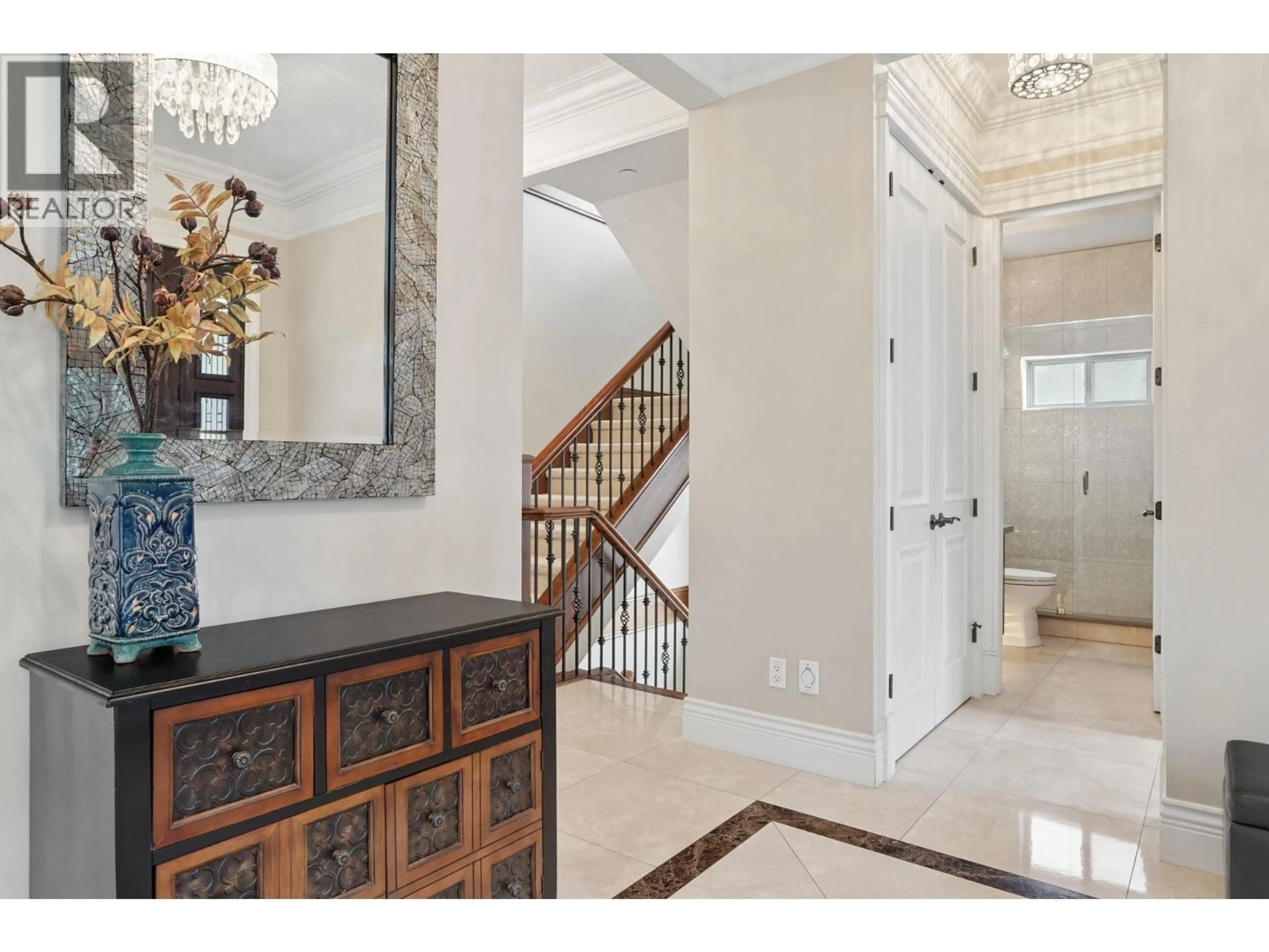 Indoor entryway for 5807 CREE STREET, Vancouver British Columbia V5W2V8