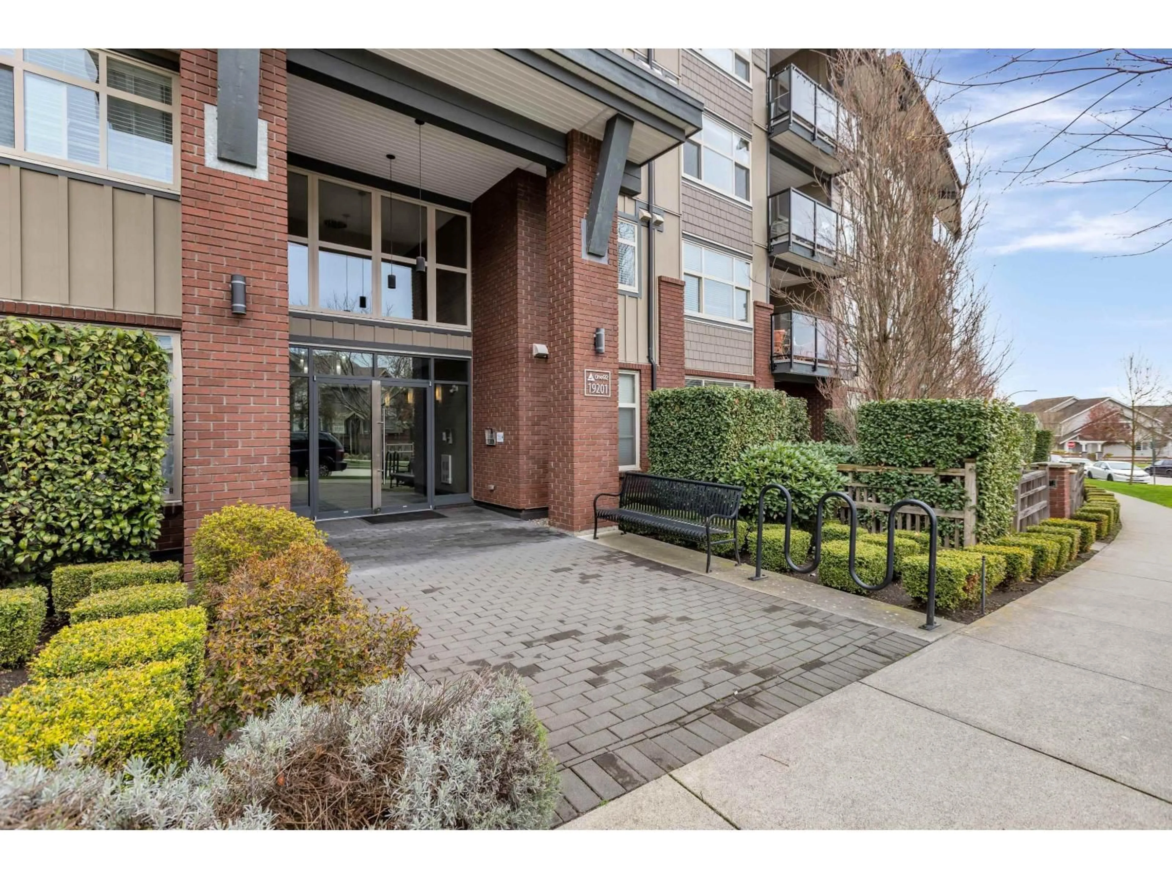 Unknown for 107 - 19201 66A AVENUE, Surrey British Columbia V4N6N7
