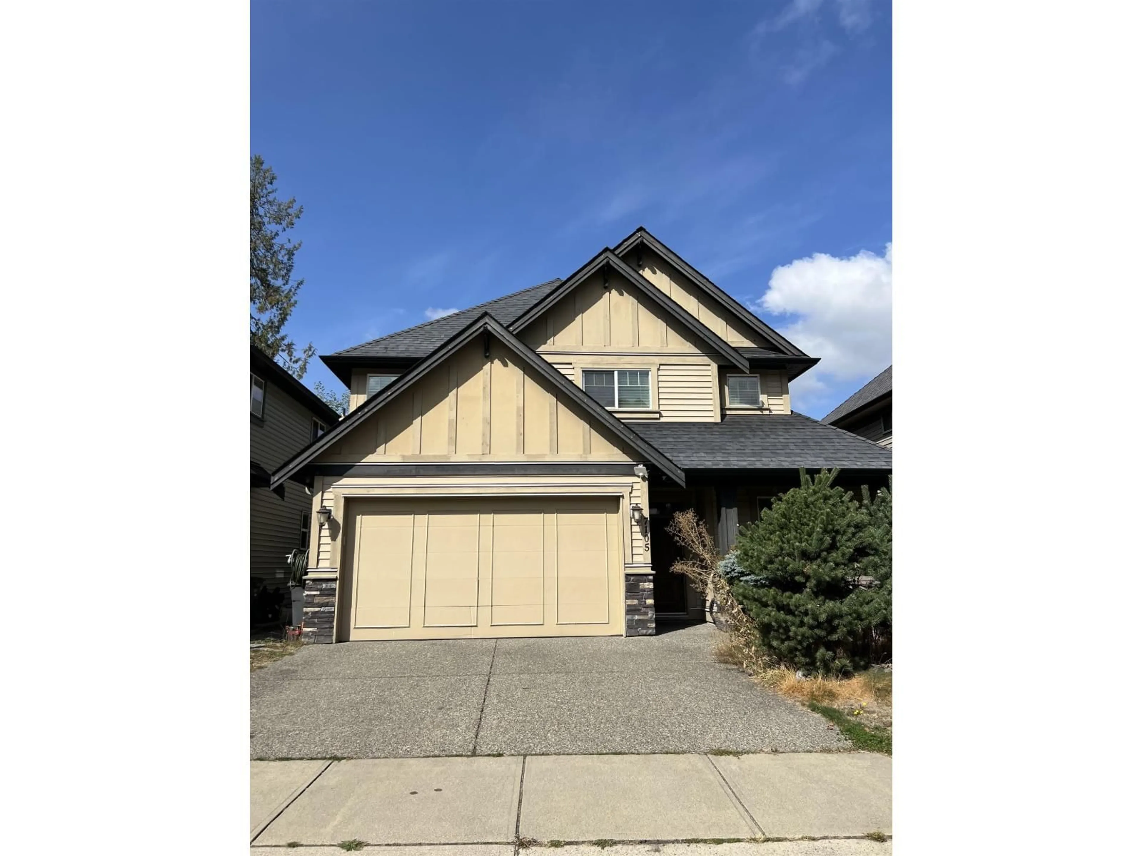Home with vinyl exterior material, street for 7105 177A STREET, Surrey British Columbia V3S7V3