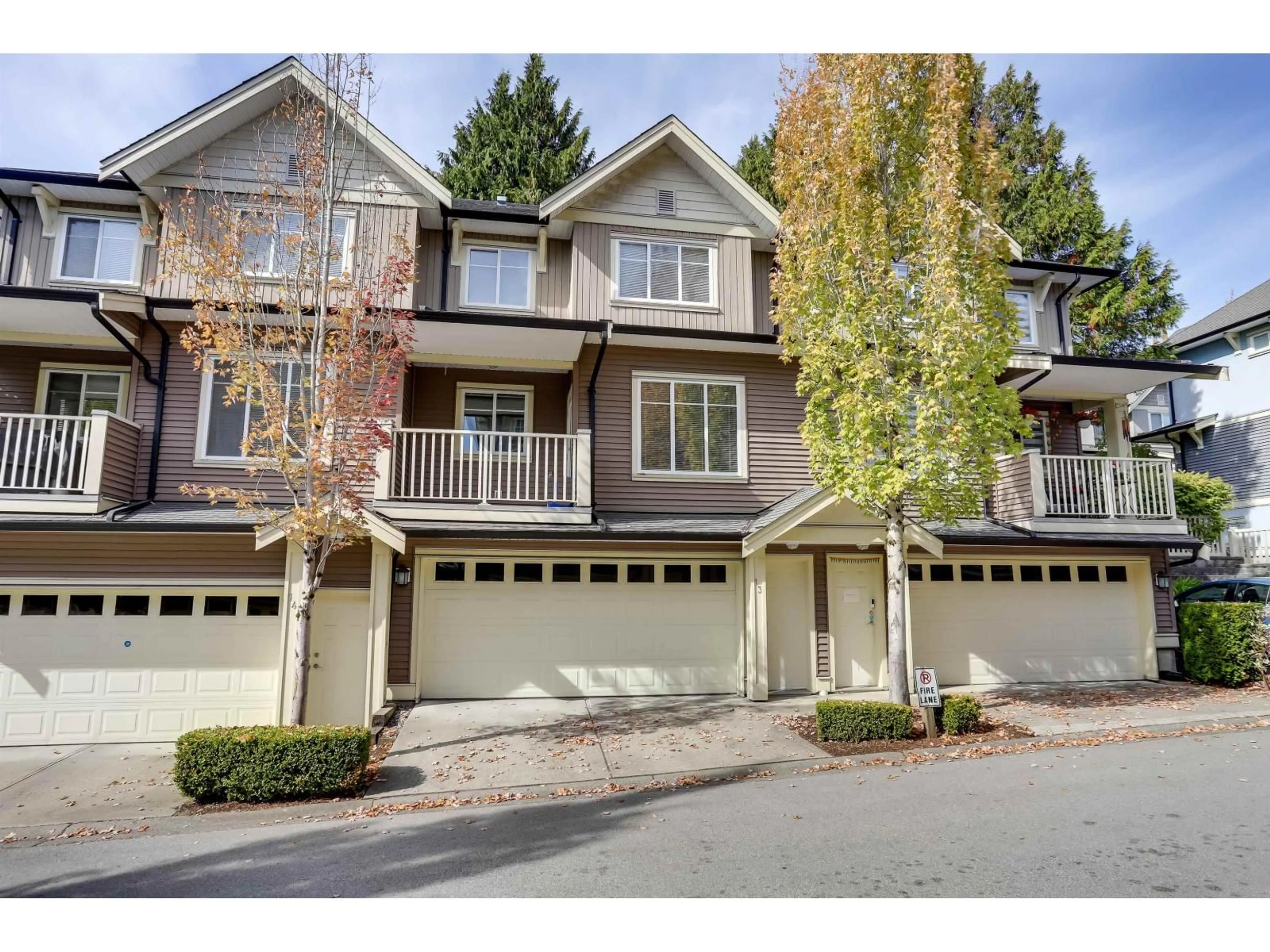Unknown for 13 - 6575 192 STREET, Surrey British Columbia V4N5T8