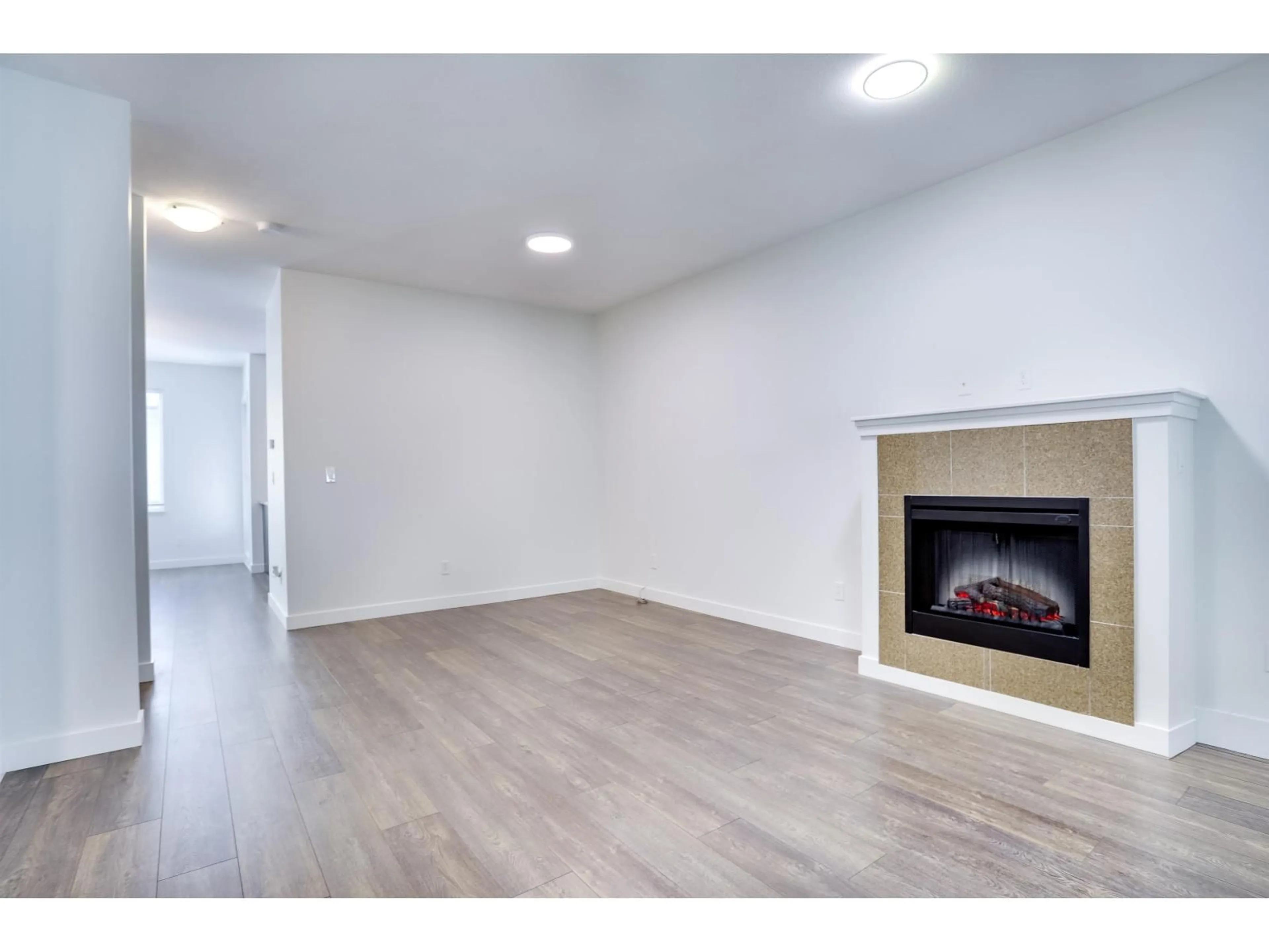 A pic of a room for 13 - 6575 192 STREET, Surrey British Columbia V4N5T8
