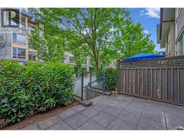 51 - 9229 UNIVERSITY CRESCENT, Burnaby 4