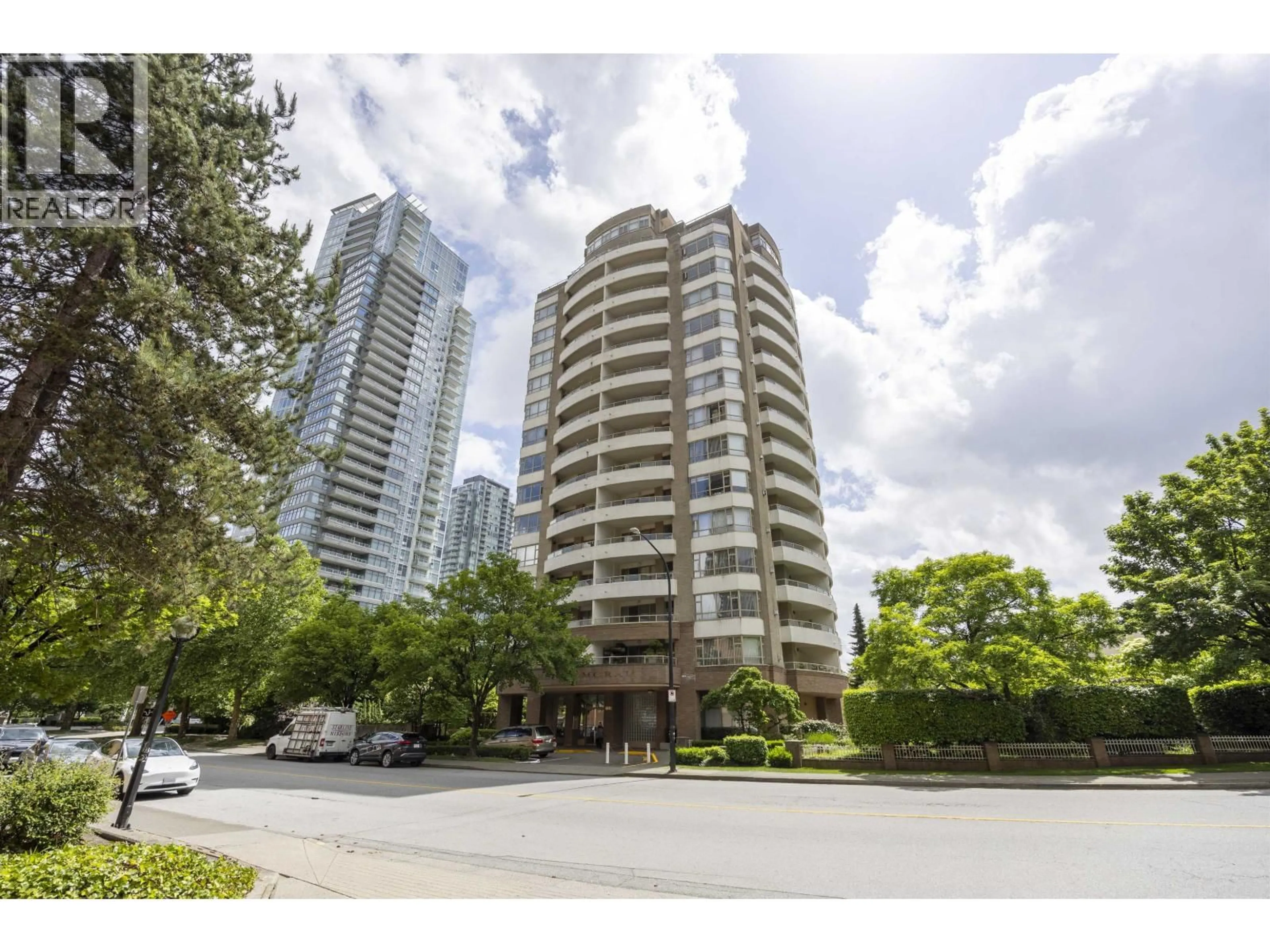 Unknown for 401 - 4830 BENNETT STREET, Burnaby British Columbia V5H4P6