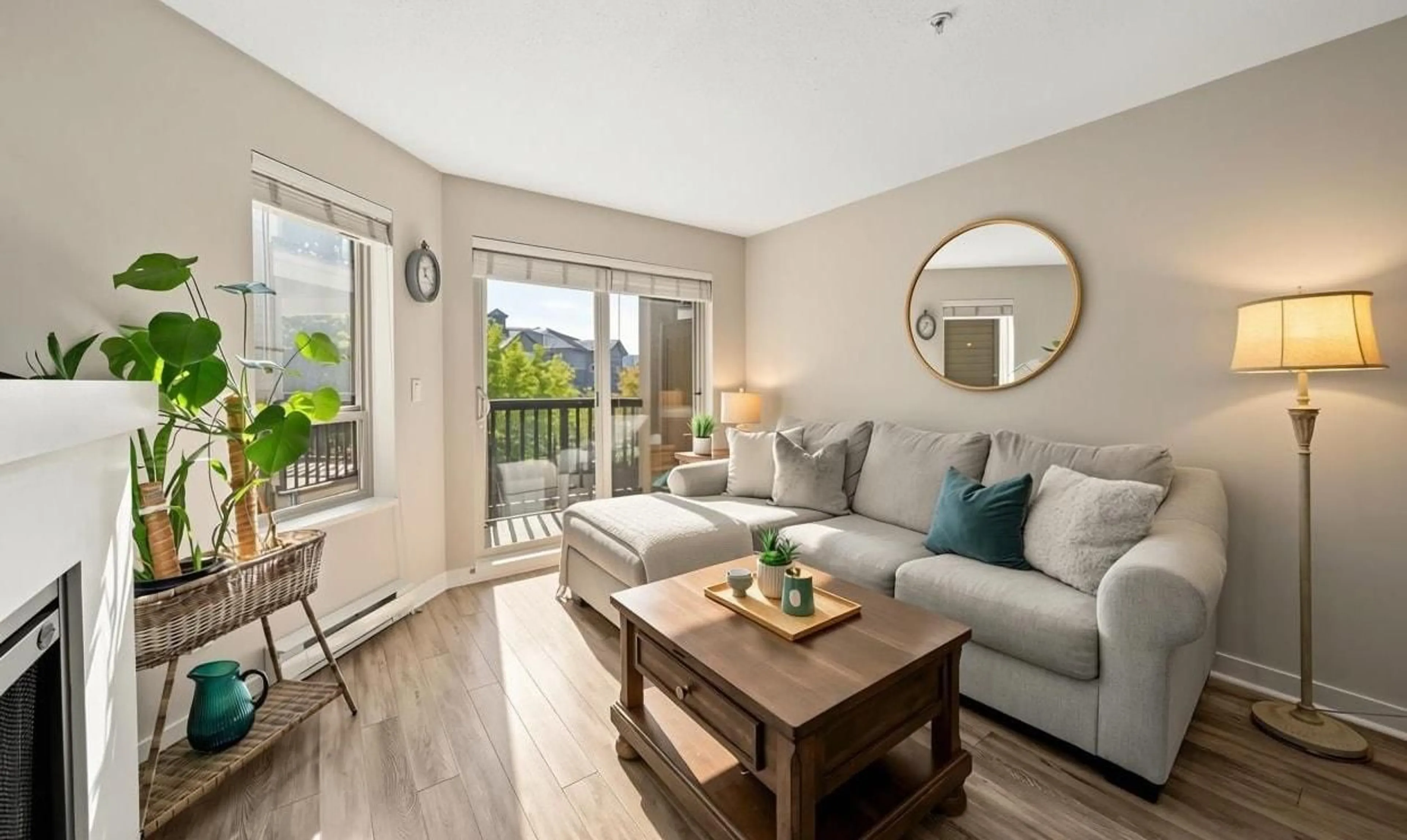 Living room with furniture, wood/laminate floor for 312 - 8915 202 STREET, Langley British Columbia V1M0B5