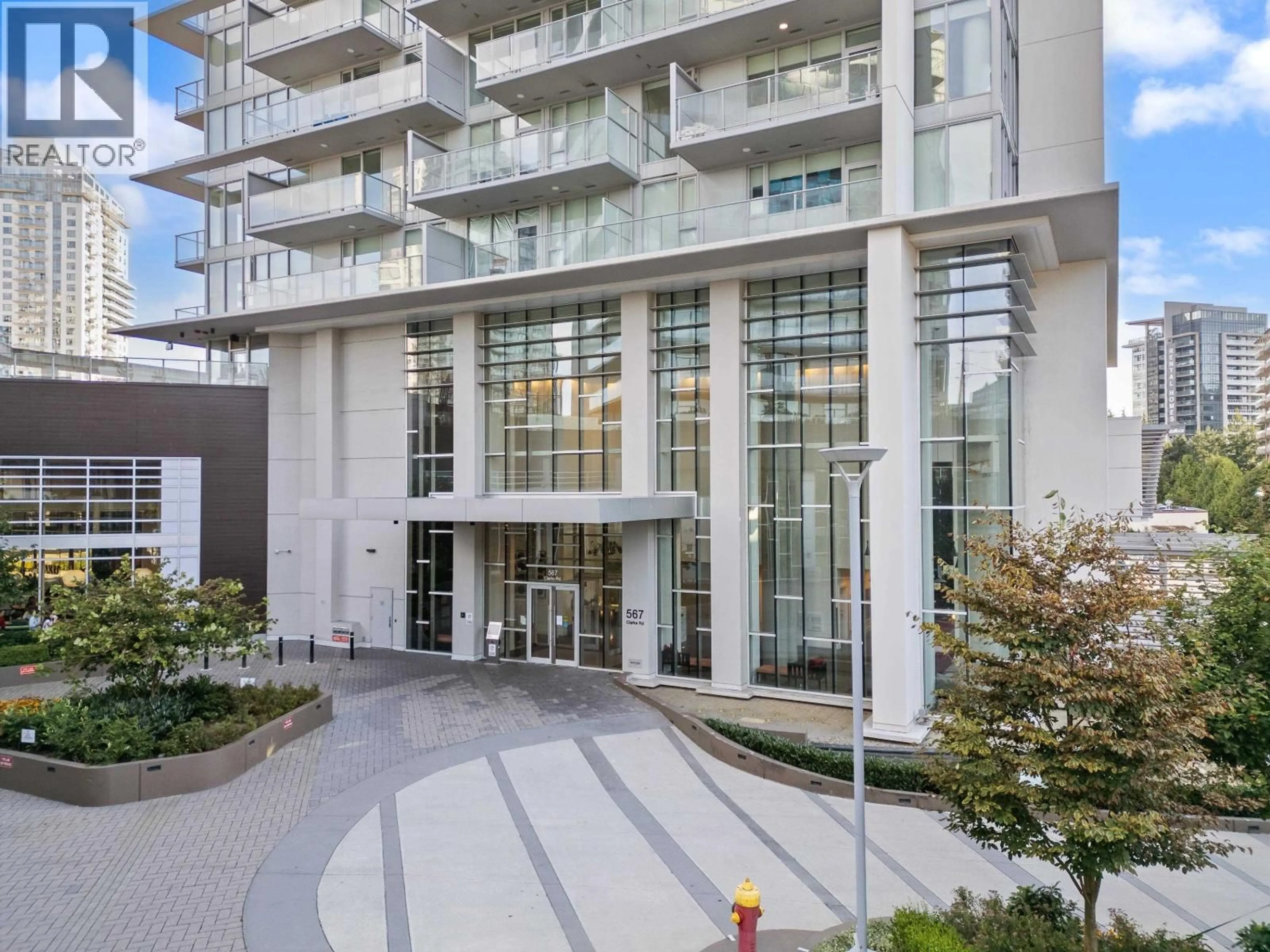 Indoor foyer for 609 - 567 CLARKE ROAD, Coquitlam British Columbia V3J0K7
