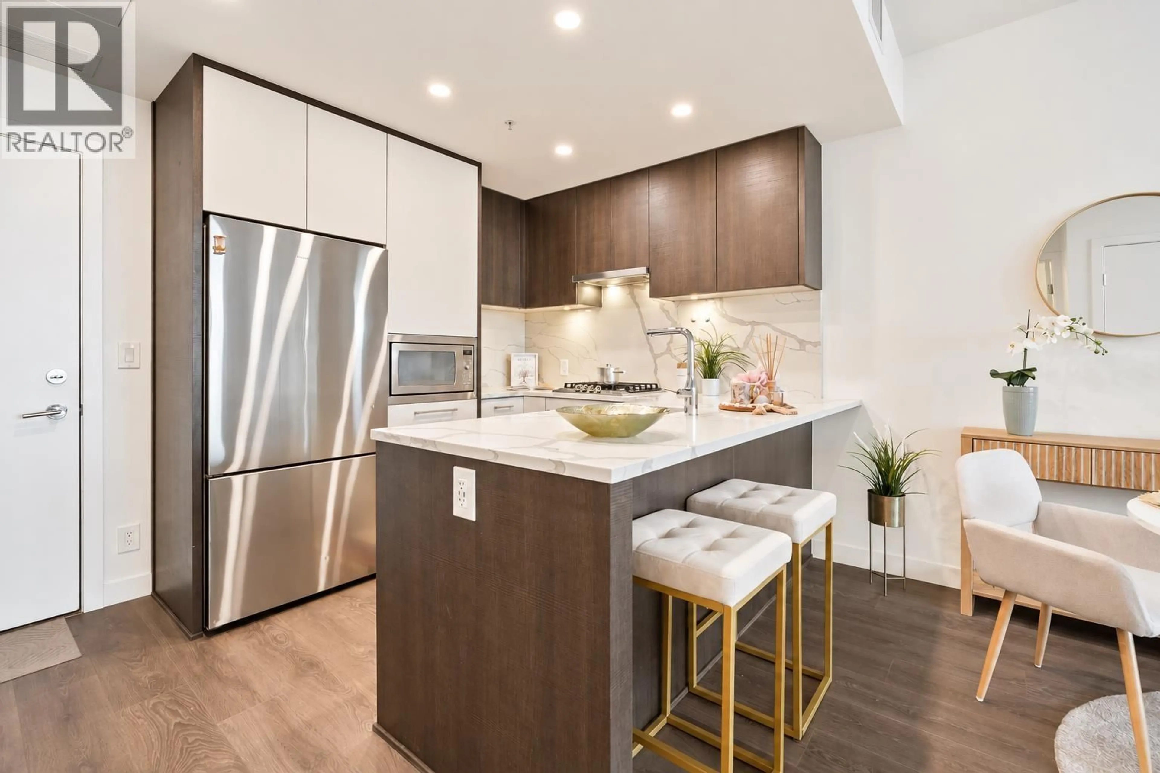Contemporary kitchen, unknown for 609 - 567 CLARKE ROAD, Coquitlam British Columbia V3J0K7