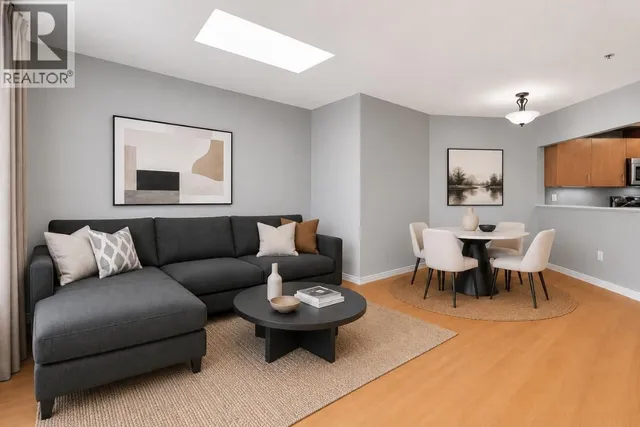 103 - 108 ESPLANADE, North Vancouver 5