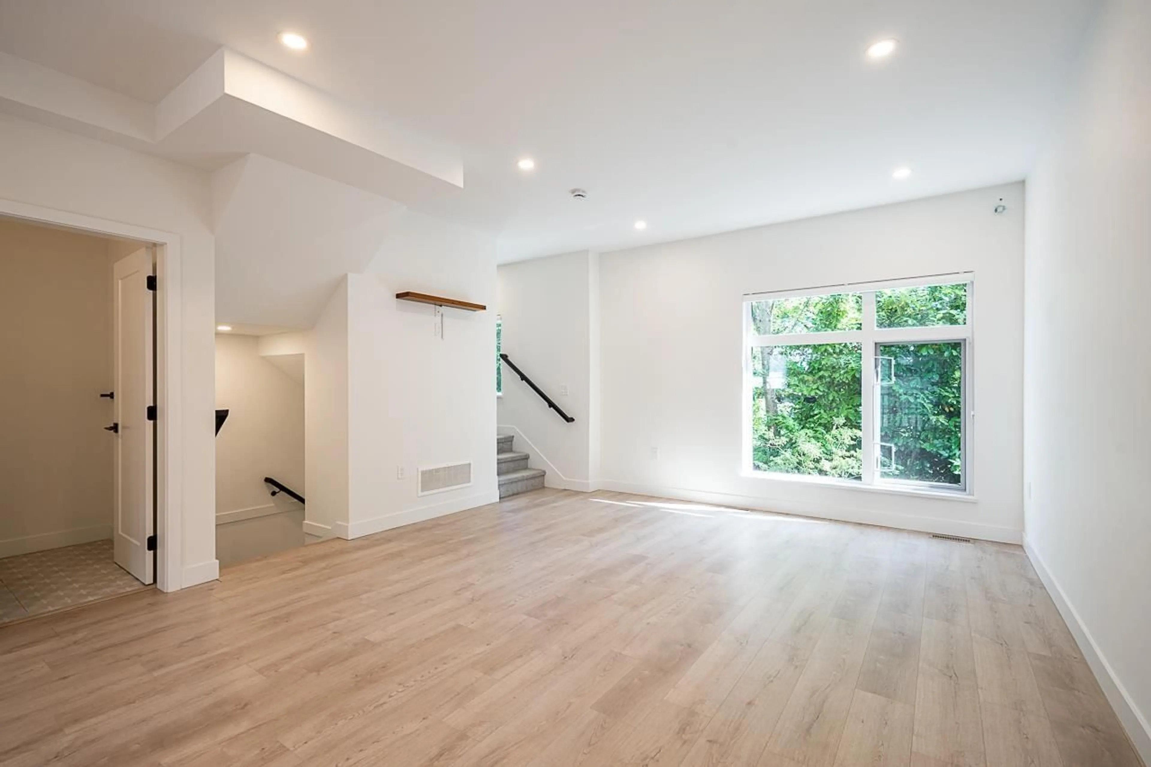 A pic of a room for 7 - 1959 165A STREET, Surrey British Columbia V3Z1K3