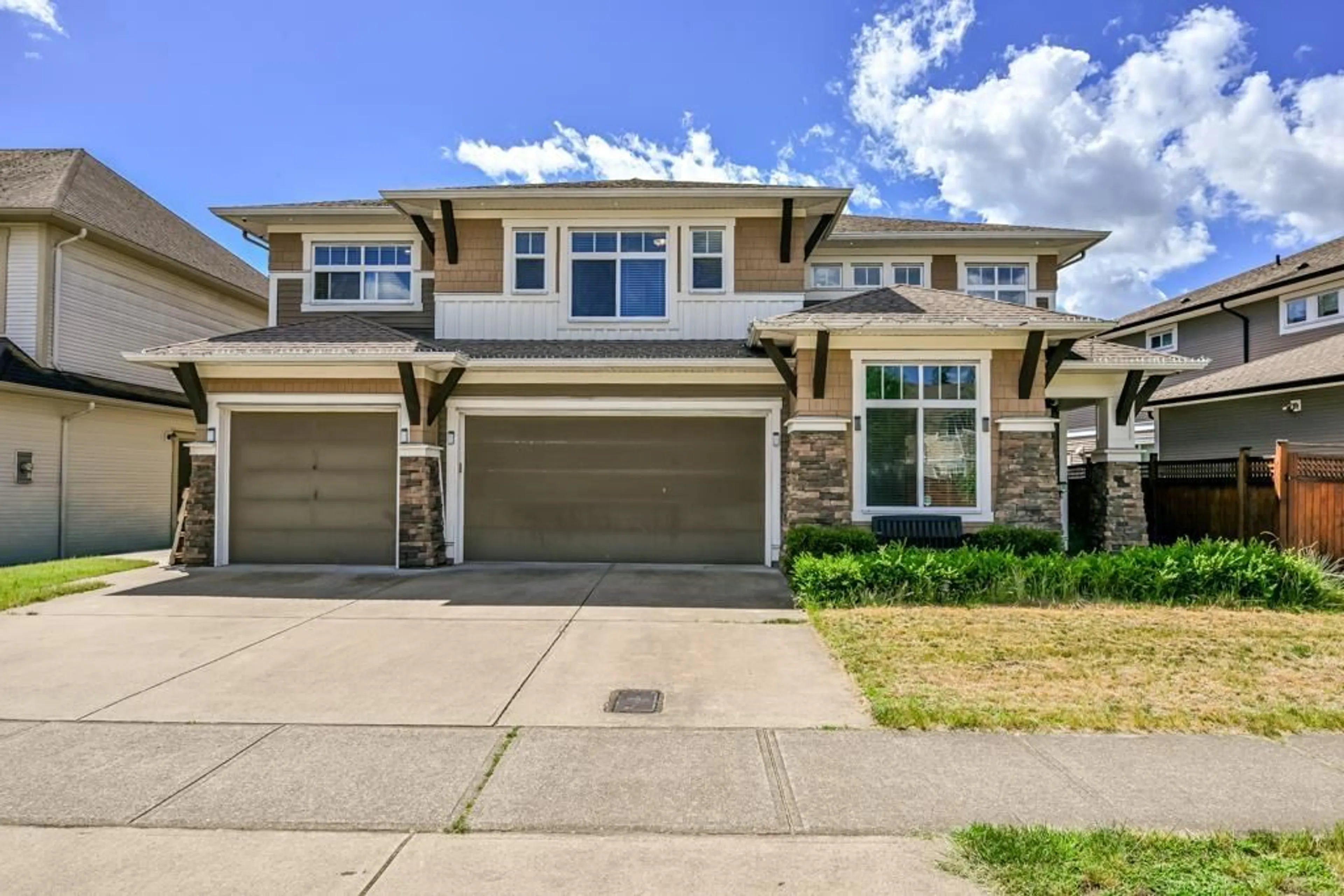 Home with brick exterior material, street for 2779 BRISTOL DRIVE, Abbotsford British Columbia V2S8N6
