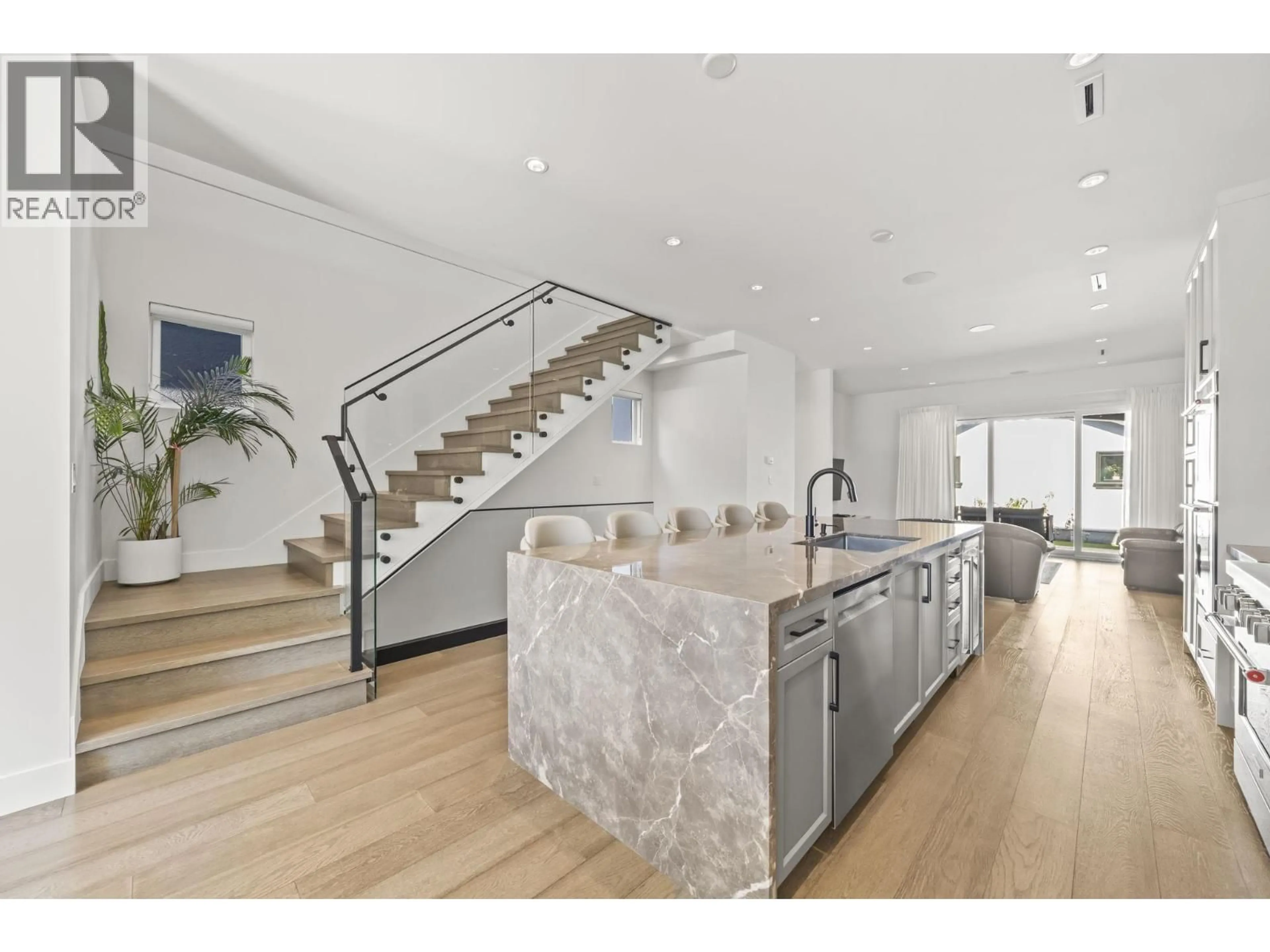 Open concept kitchen, unknown for 4347 GEORGIA STREET, Burnaby British Columbia V5C2T9