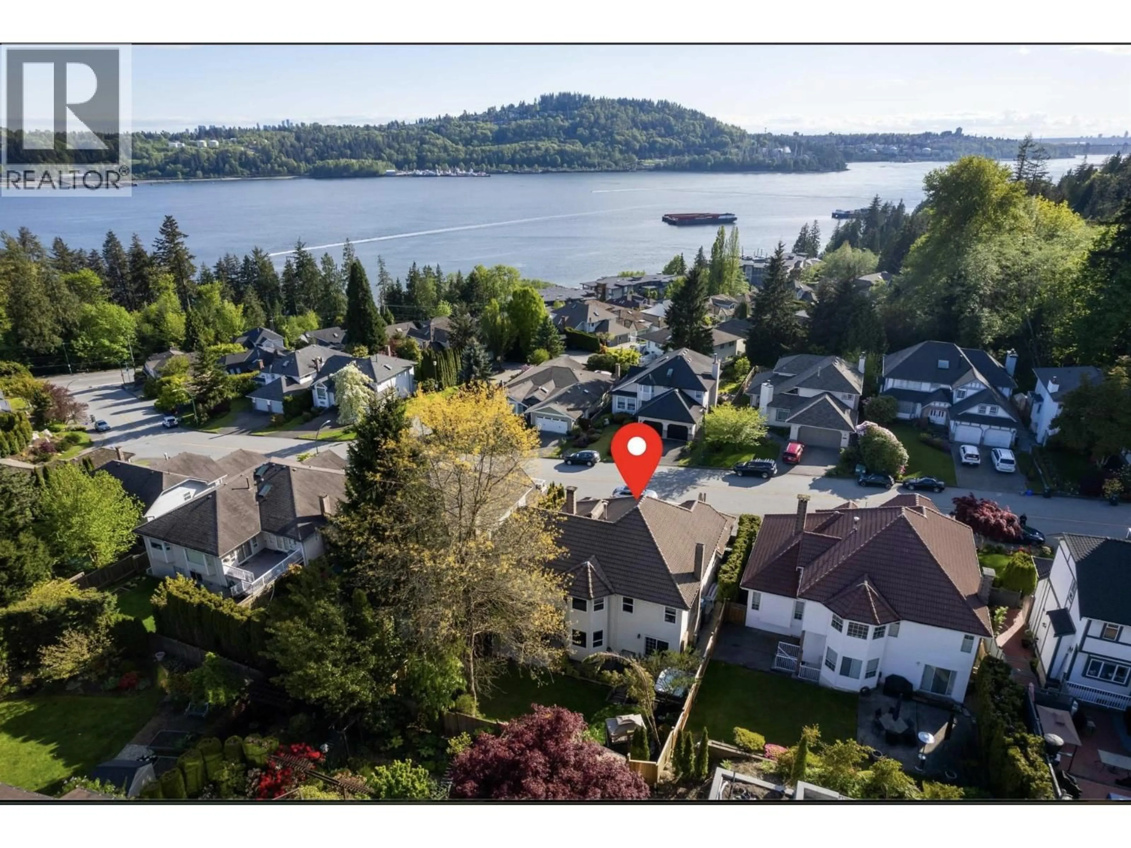 A pic from outside/outdoor area/front of a property/back of a property/a pic from drone, water/lake/river/ocean view for 318 ROCHE POINT DRIVE, North Vancouver British Columbia V7G2M2