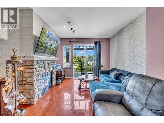6 - 1010 EWEN AVENUE, New Westminster 3