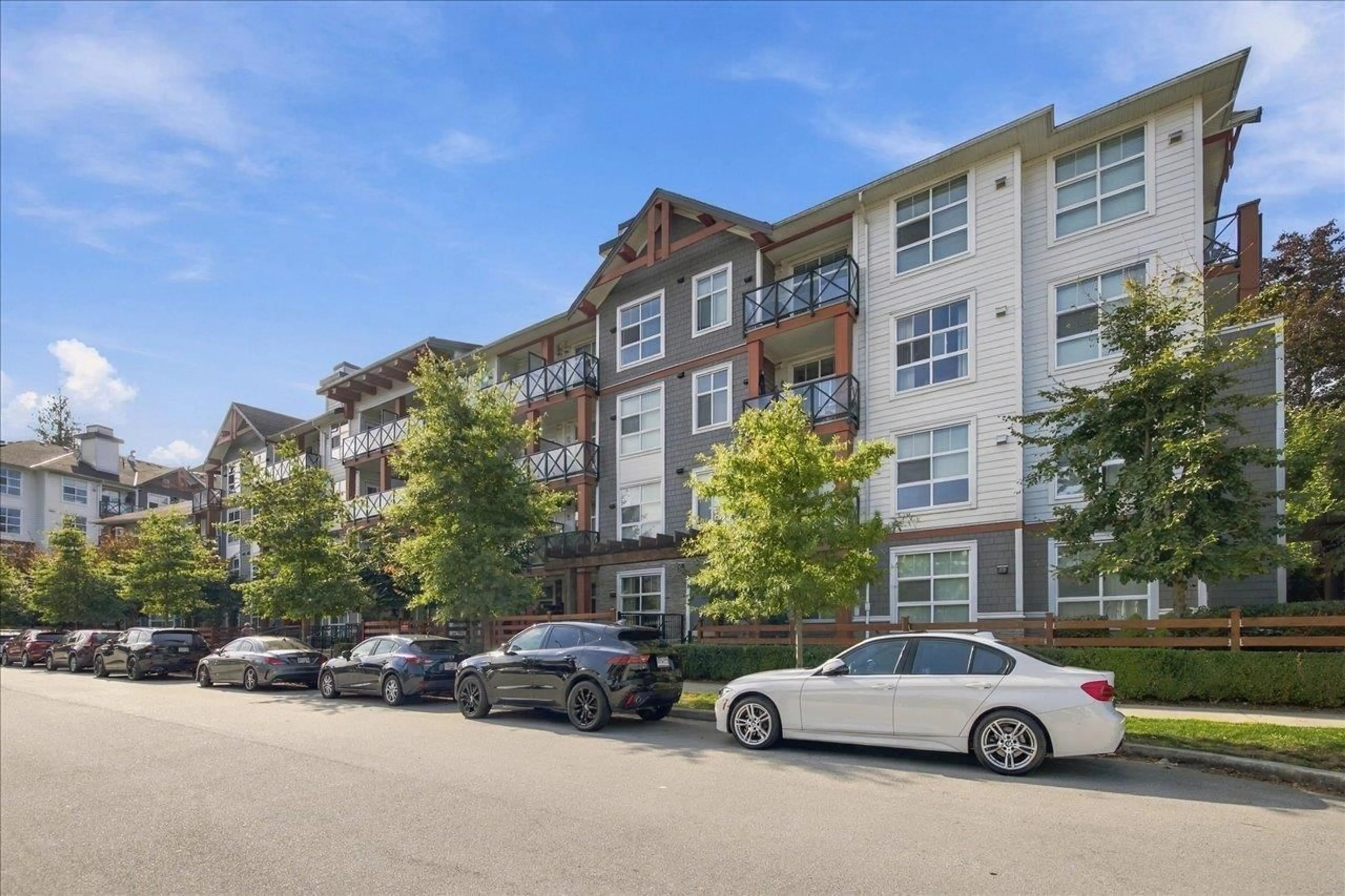 A pic from outside/outdoor area/front of a property/back of a property/a pic from drone, unknown for 313 - 14550 WINTER CRESCENT, Surrey British Columbia V4P0G4