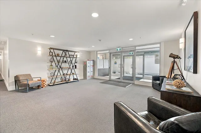 313 - 14550 WINTER CRESCENT, Surrey 4