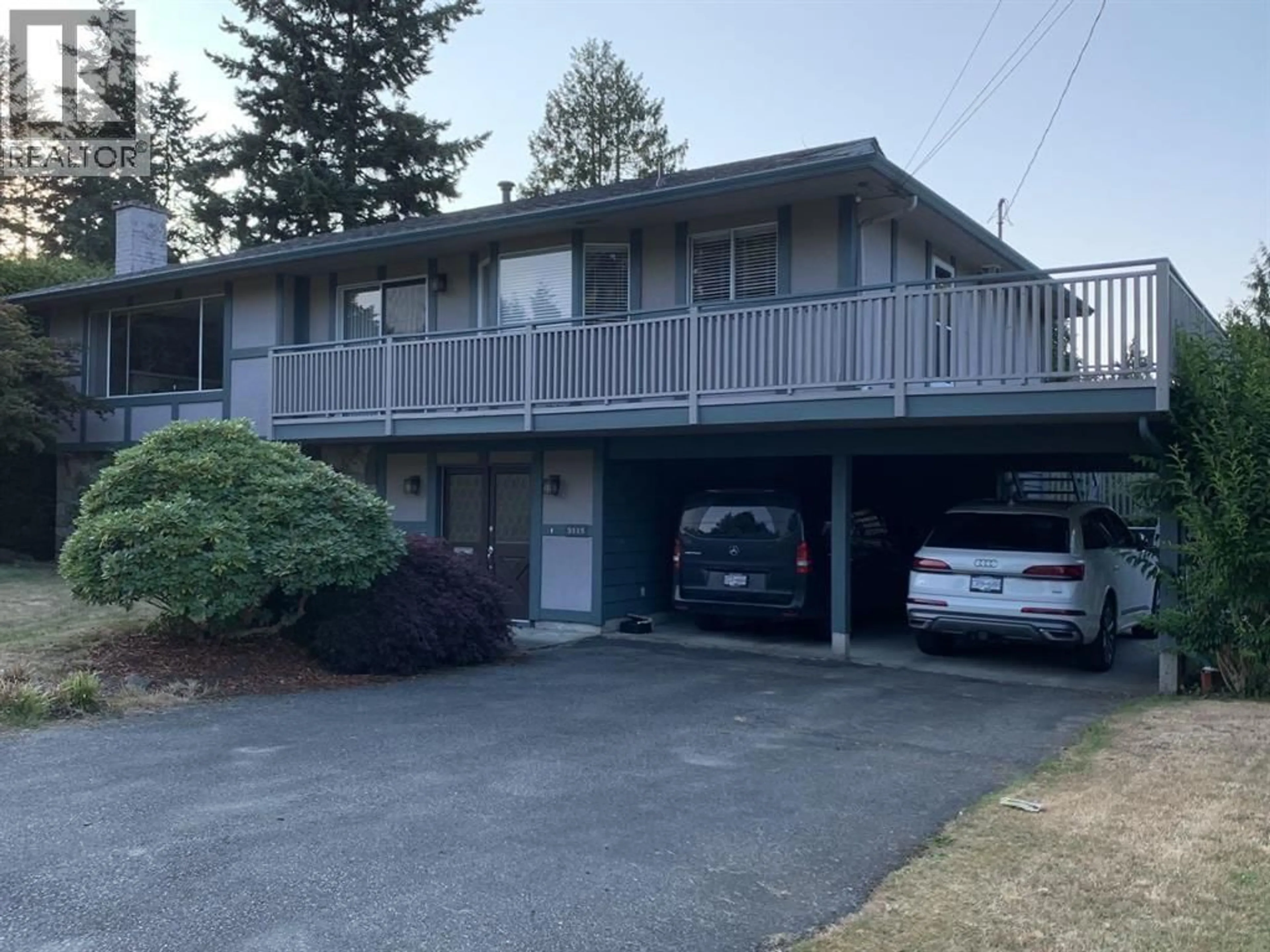 A pic from outside/outdoor area/front of a property/back of a property/a pic from drone, street for 5115 7B AVENUE, Delta British Columbia V4M1S3