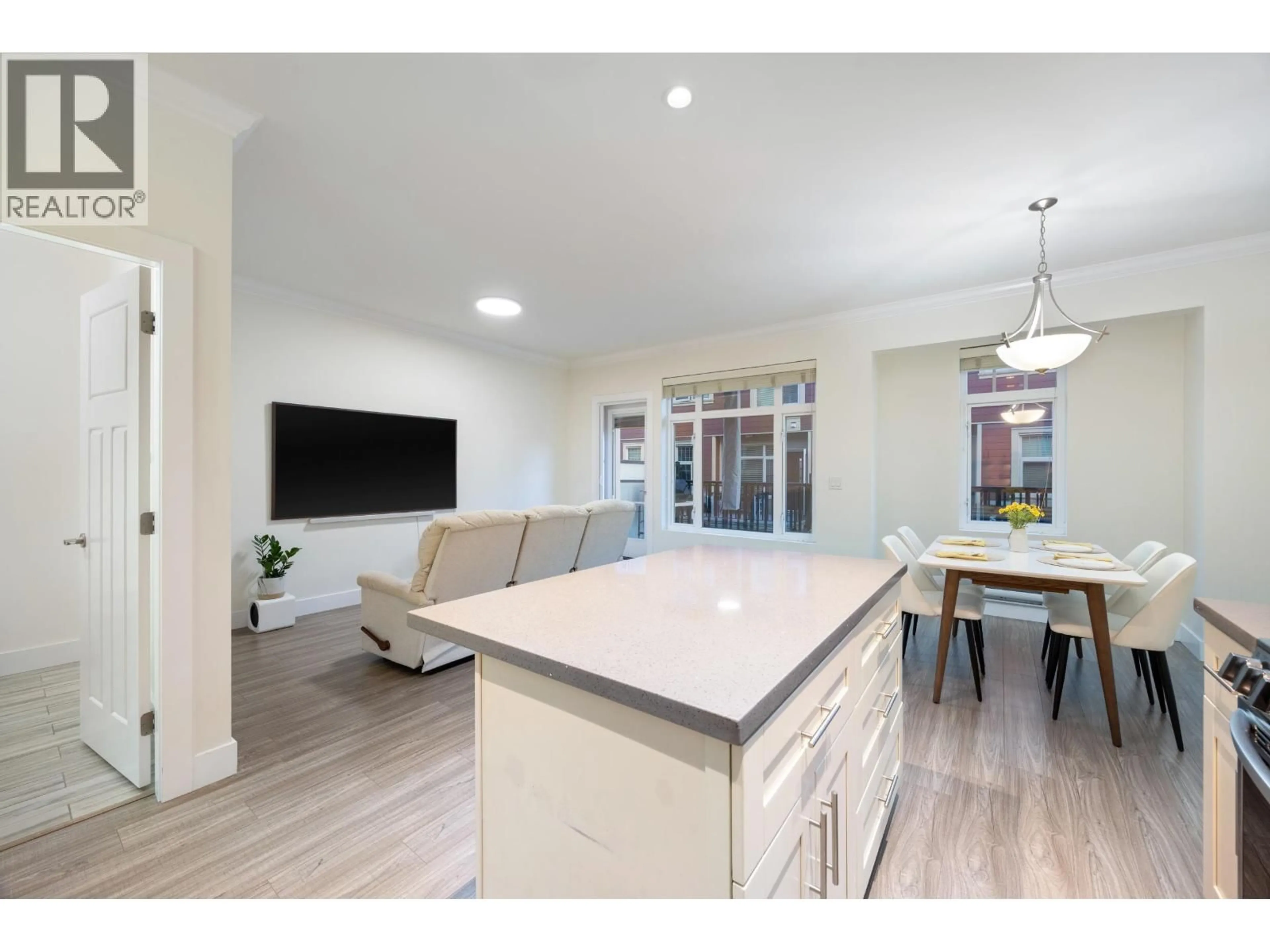 Open concept kitchen, unknown for 108 - 801 RODERICK AVENUE, Coquitlam British Columbia V3K1P7
