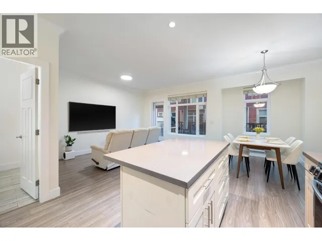 108 - 801 RODERICK AVENUE, Coquitlam 3