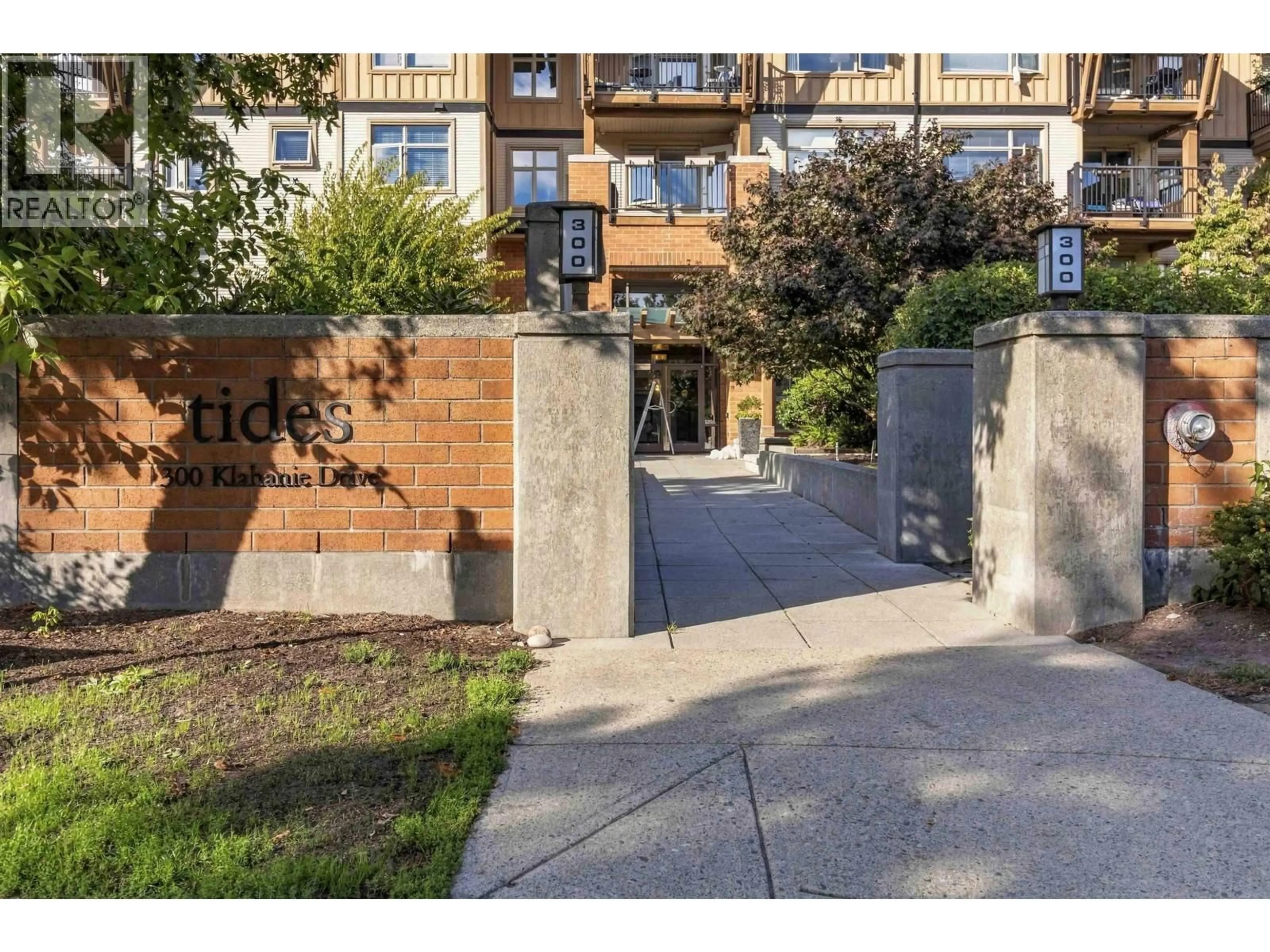 Unknown for 109 - 300 KLAHANIE DRIVE, Port Moody British Columbia V3H5K8