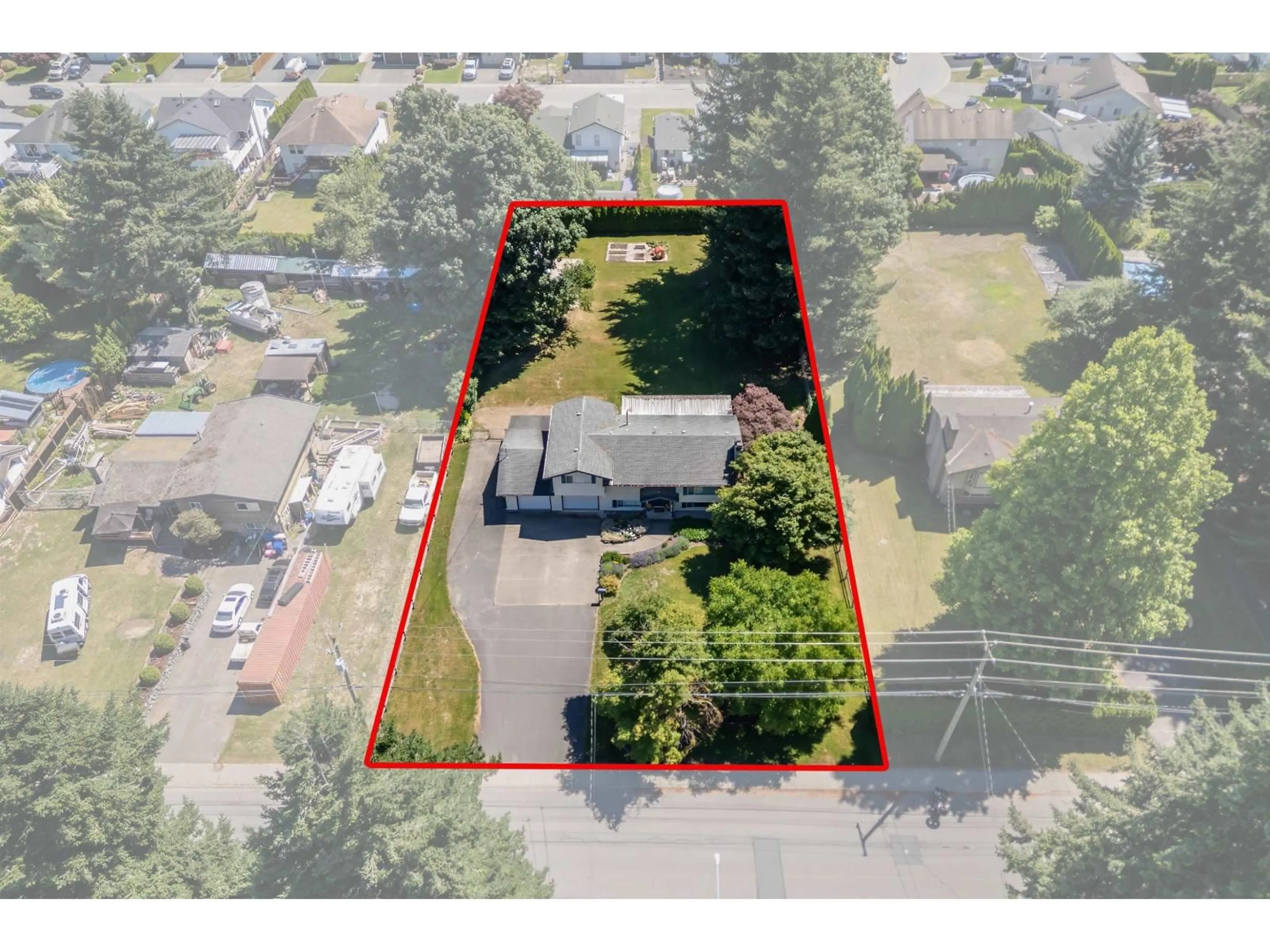 A pic from outside/outdoor area/front of a property/back of a property/a pic from drone, street for 5896 CARTER ROAD, Chilliwack British Columbia V2R3J8