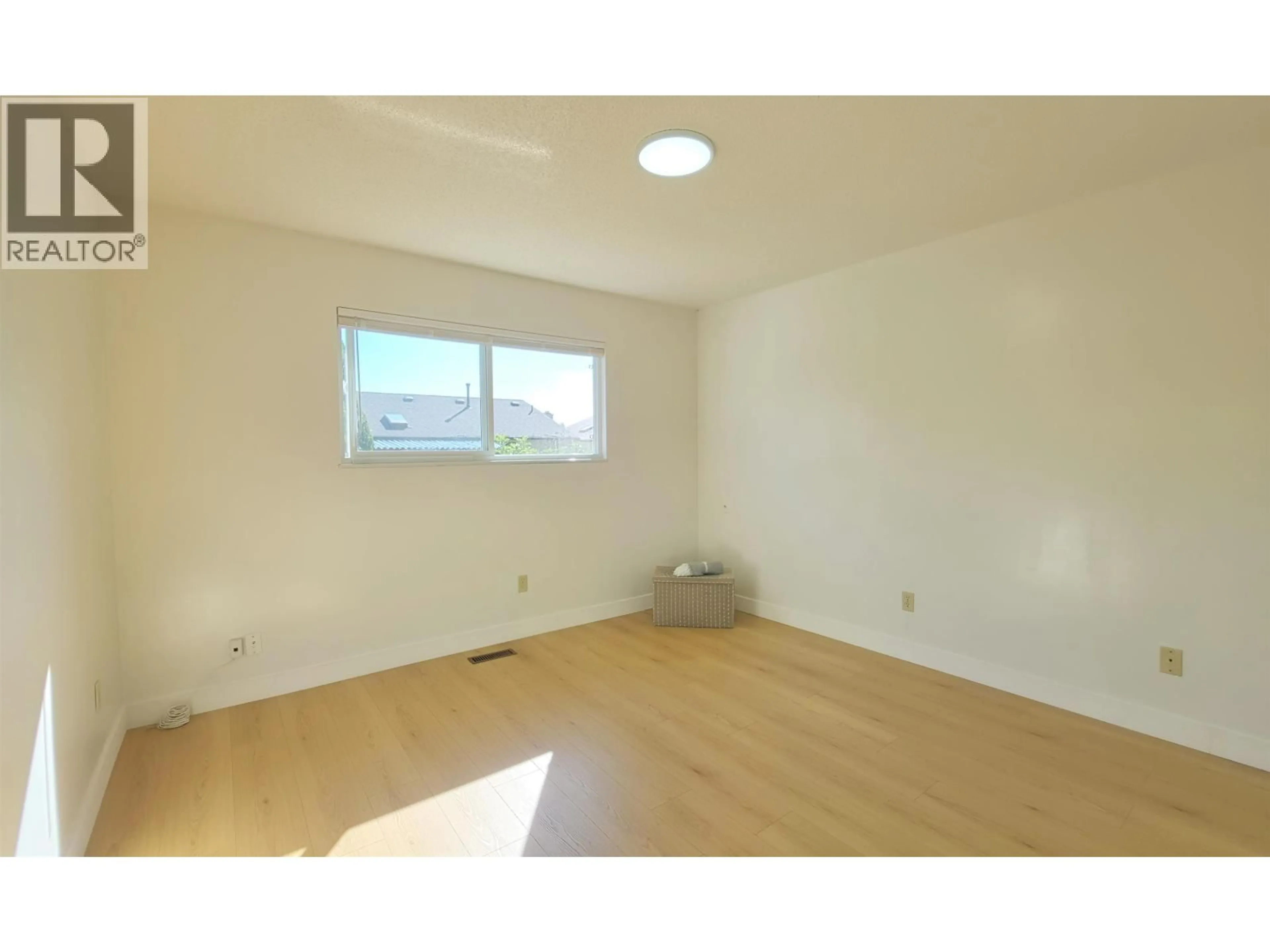 A pic of a room for 3220 HARWOOD AVENUE, Coquitlam British Columbia V3E1T8