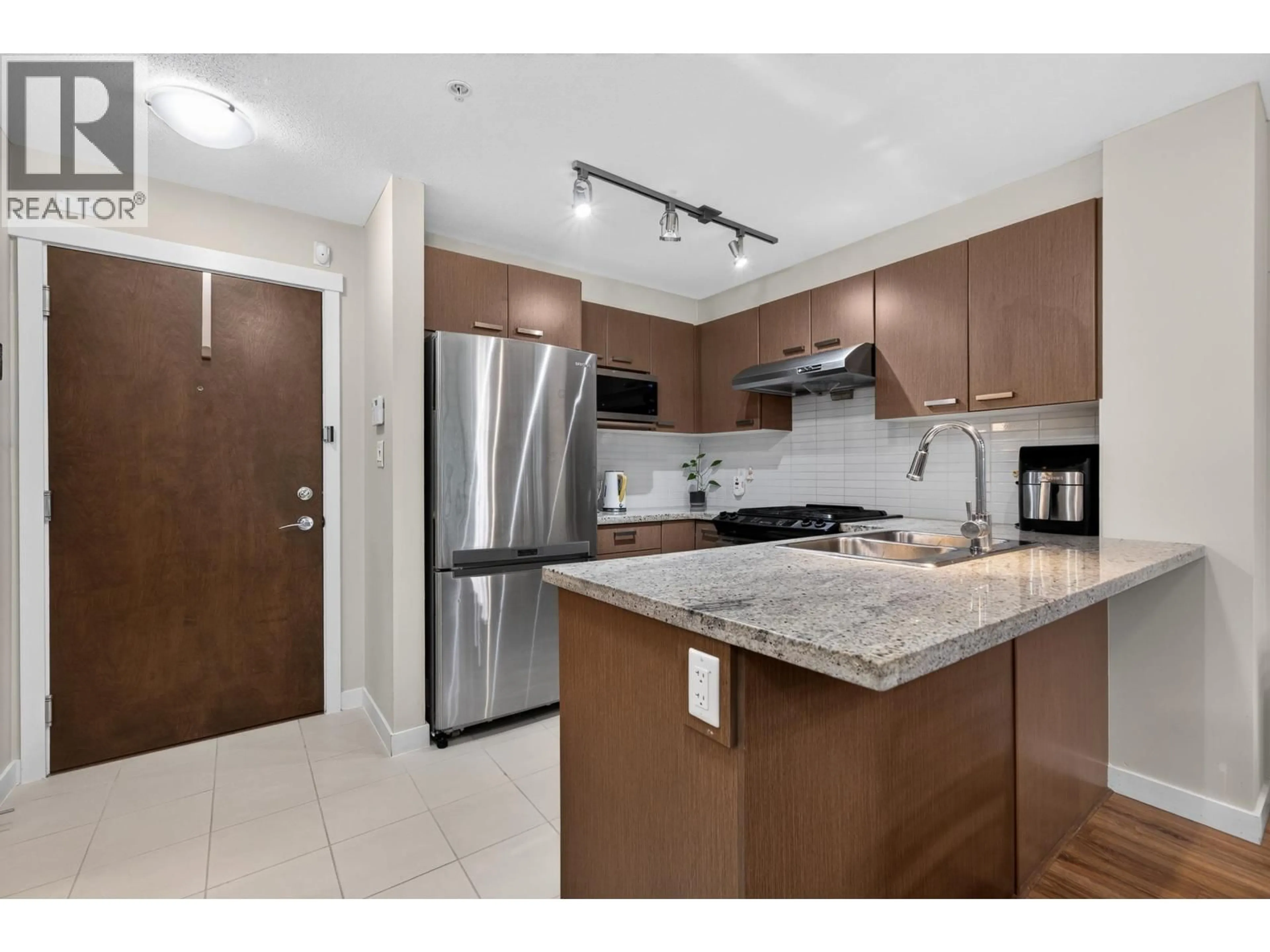 Standard kitchen, unknown for 115 - 9399 TOMICKI AVENUE, Richmond British Columbia V6X1C9