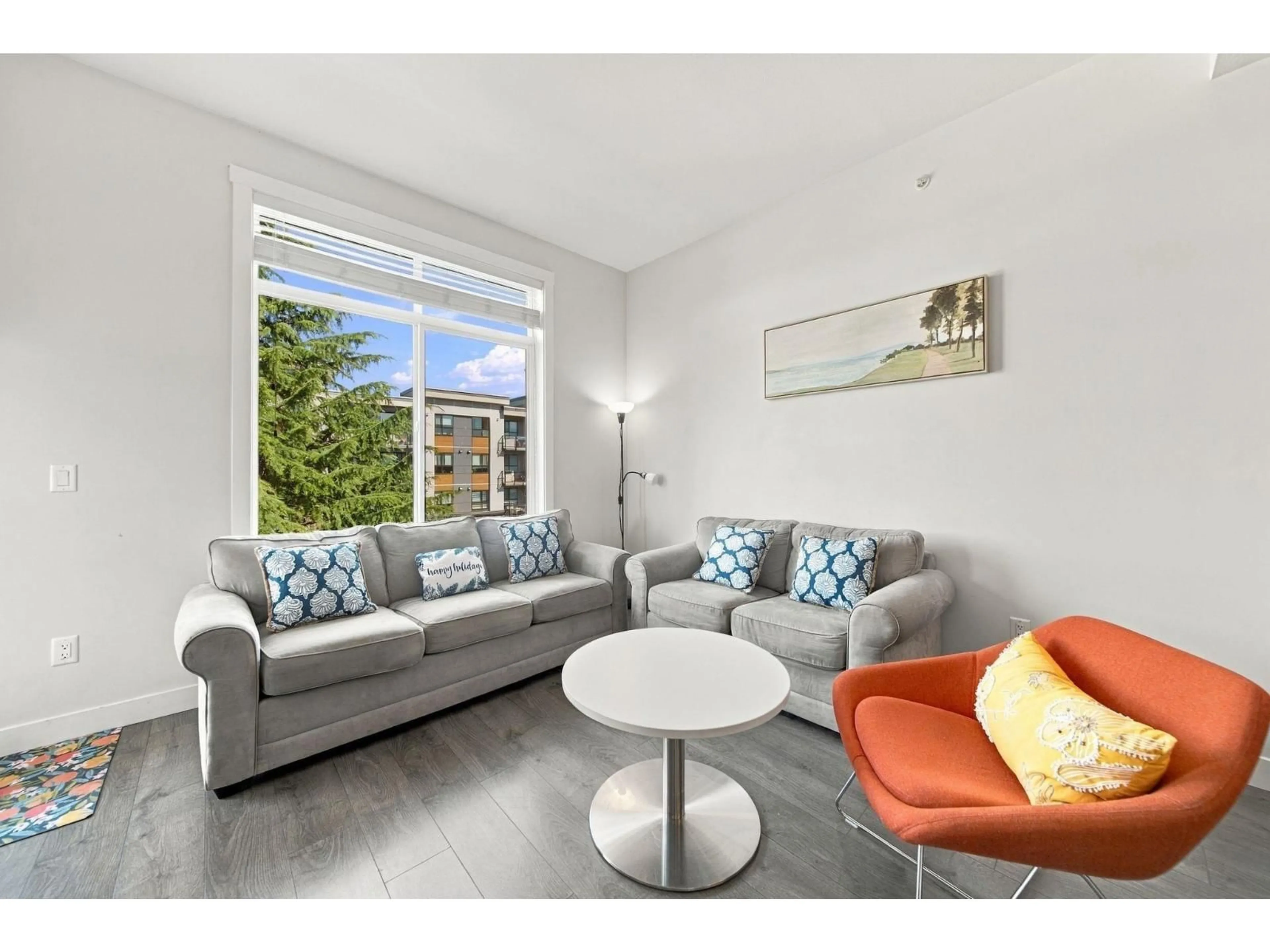 Living room with furniture, unknown for 517 - 20696 EASTLEIGH CRESCENT, Langley British Columbia V3A0M3
