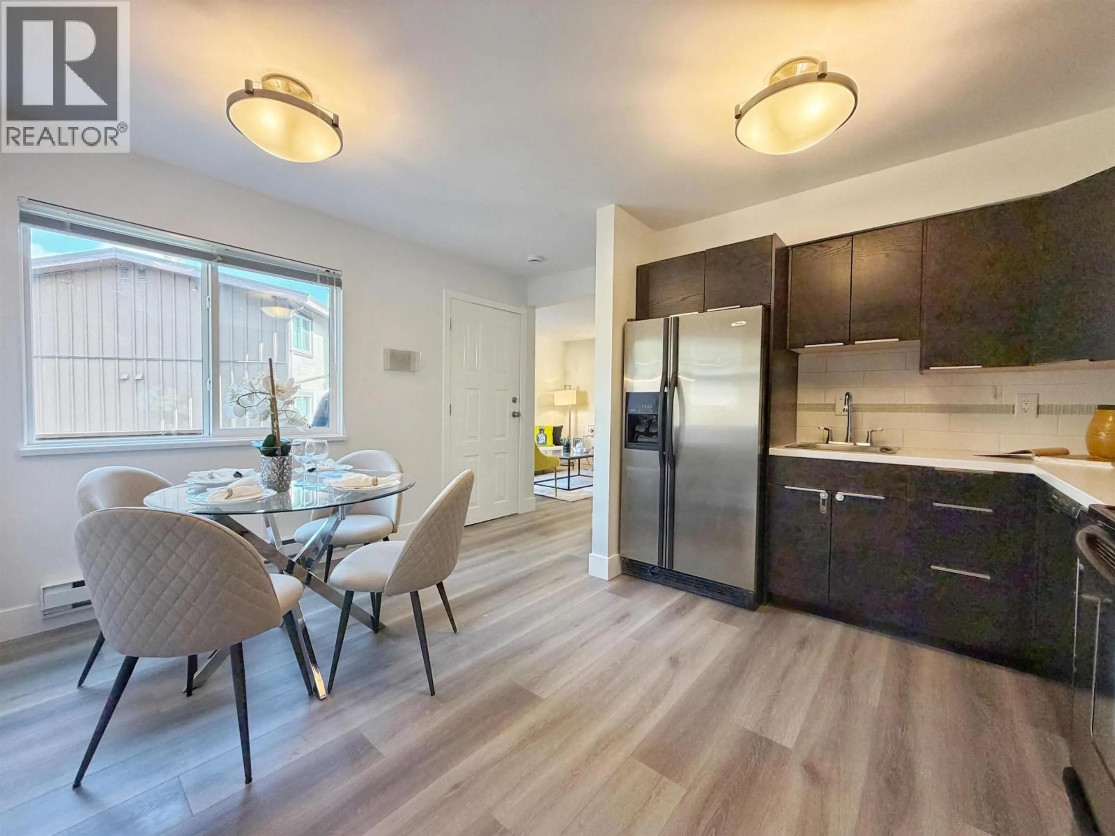 Open concept kitchen, wood/laminate floor for 5 - 310 HIGHLAND WAY, Port Moody British Columbia V3H3V7