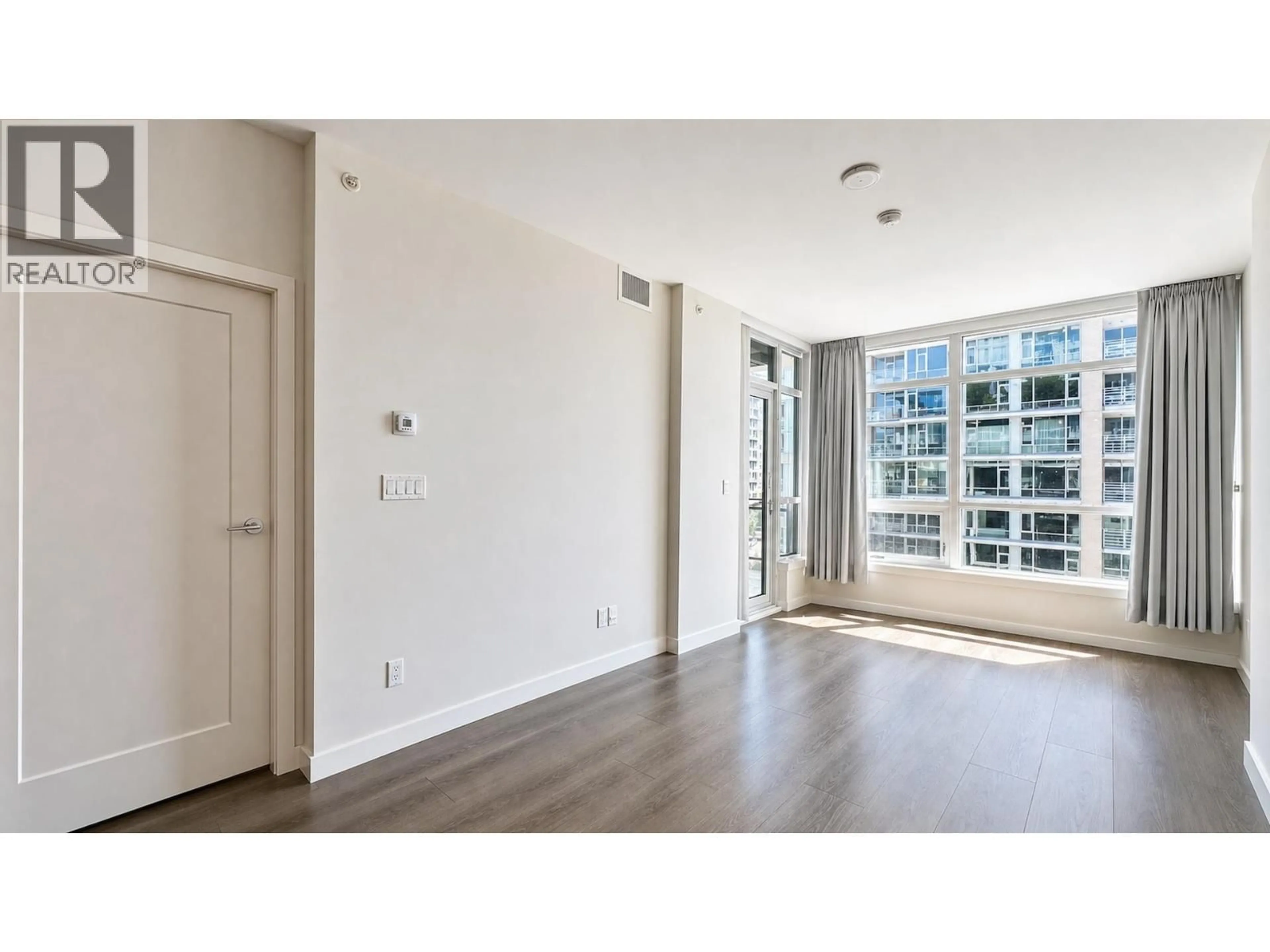 A pic of a room for 706 - 3333 SEXSMITH ROAD, Richmond British Columbia V6X0R7