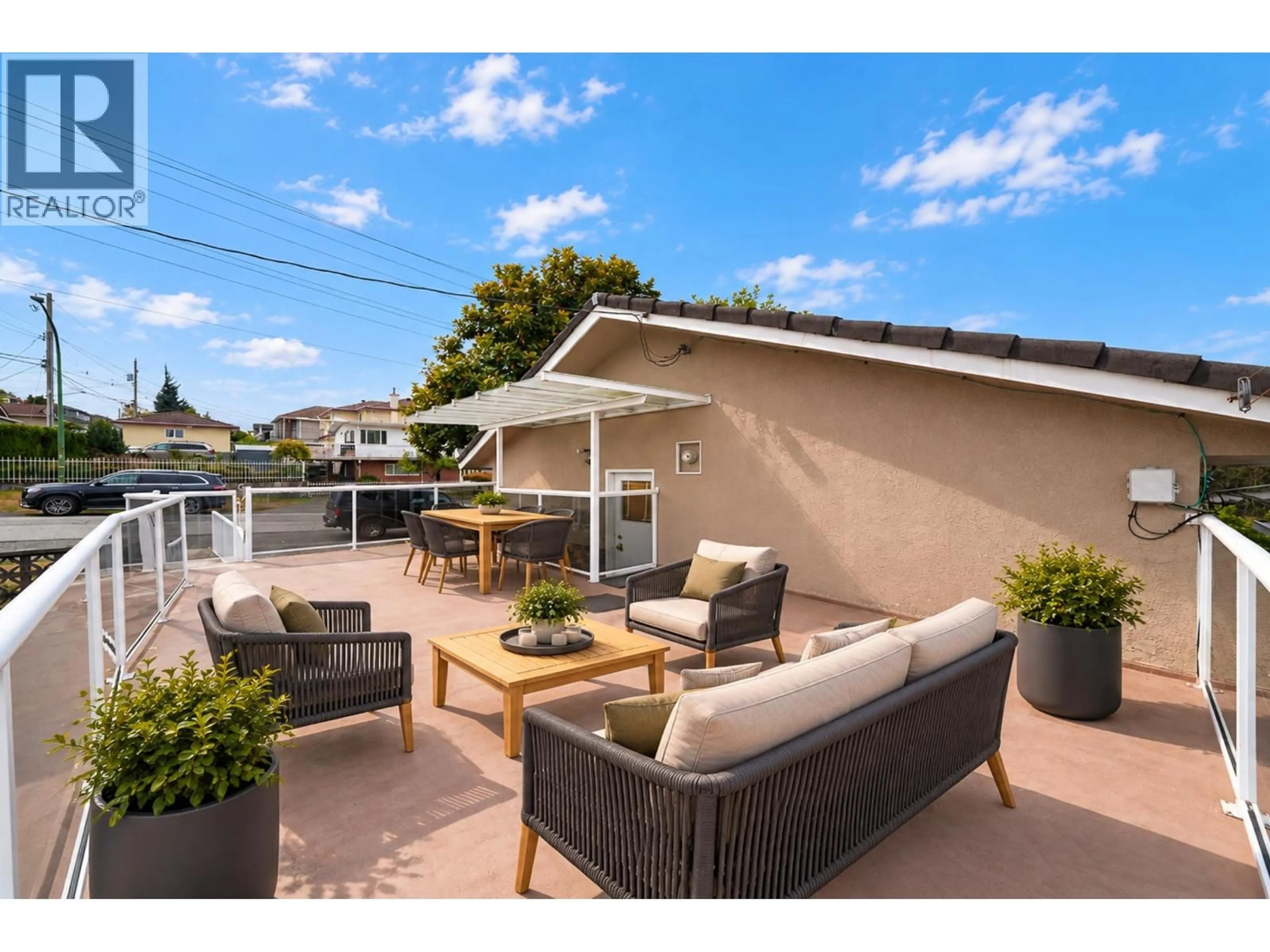 Patio, unknown for 775 ESMOND AVENUE, Burnaby British Columbia V5C4K4