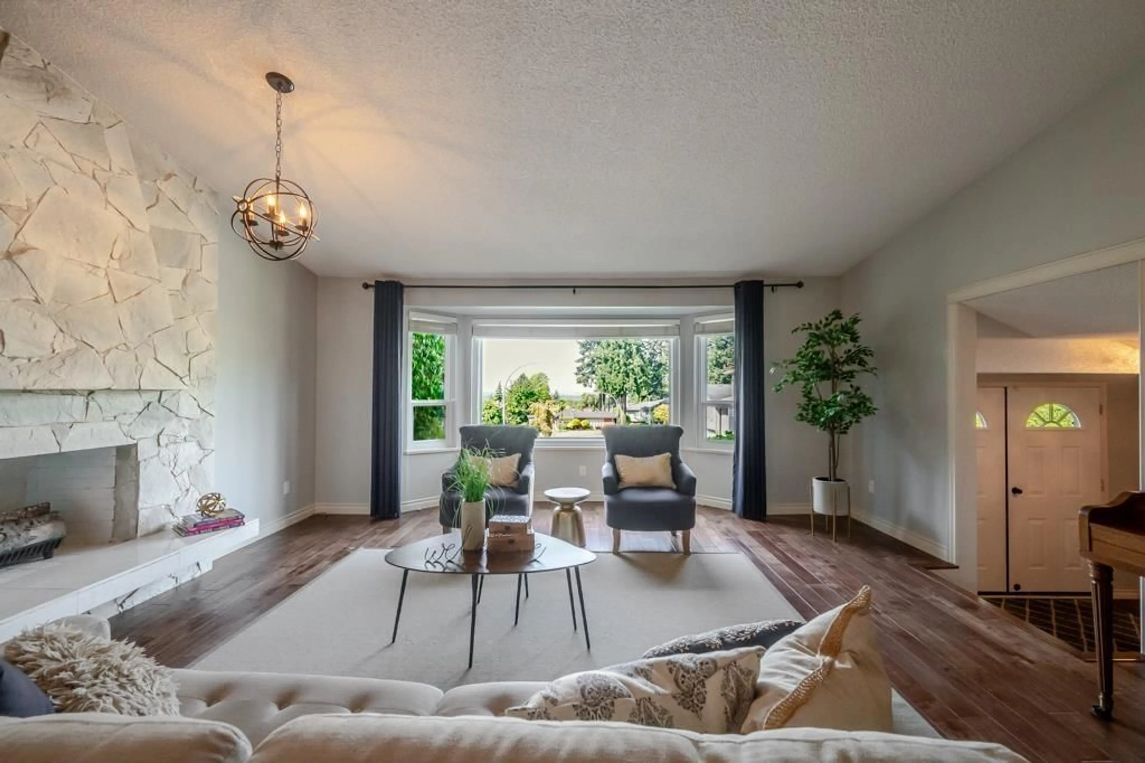 Living room with furniture, unknown for 7844 108B STREET, Delta British Columbia V4C7Z9