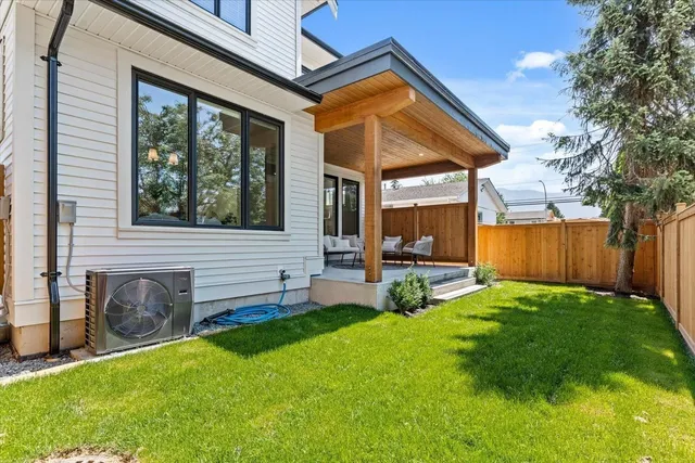 6405 SILVERTHORNE ROAD, Chilliwack 2