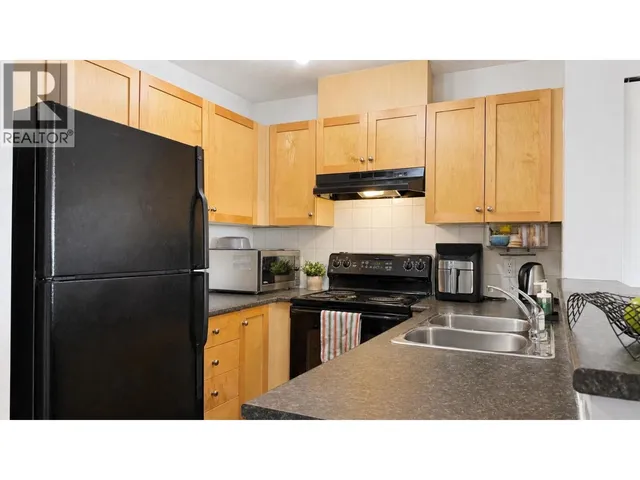 3411 - 240 SHERBROOKE STREET, New Westminster 4