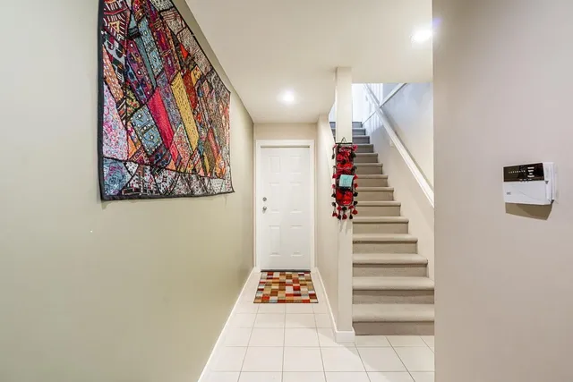 1 - 6033 168 STREET, Surrey 5