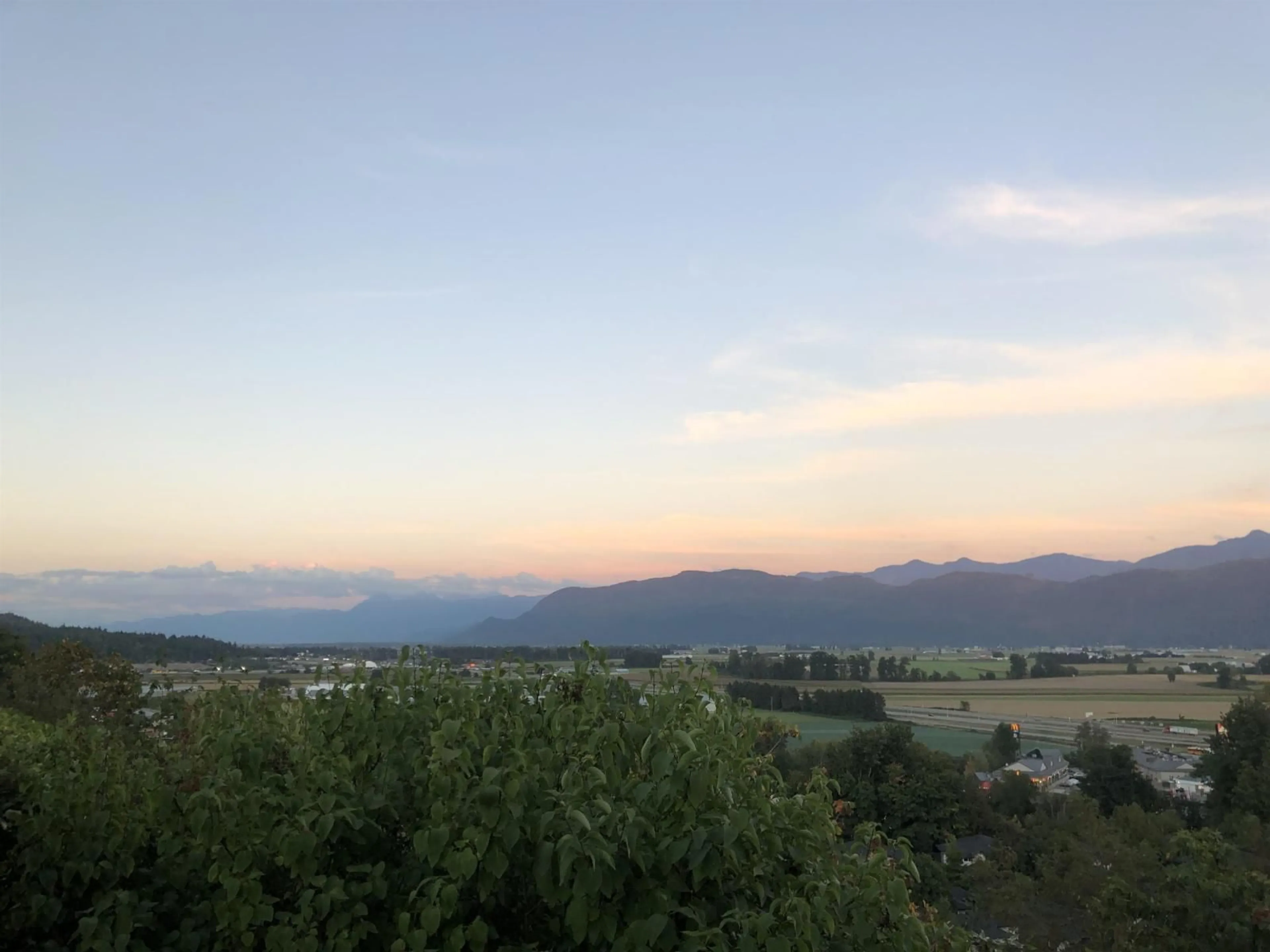 Blurry image for 36042 SOUTHRIDGE PLACE, Abbotsford British Columbia V3G1E2
