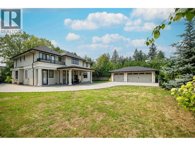 1048 HANDSWORTH ROAD, North Vancouver 4