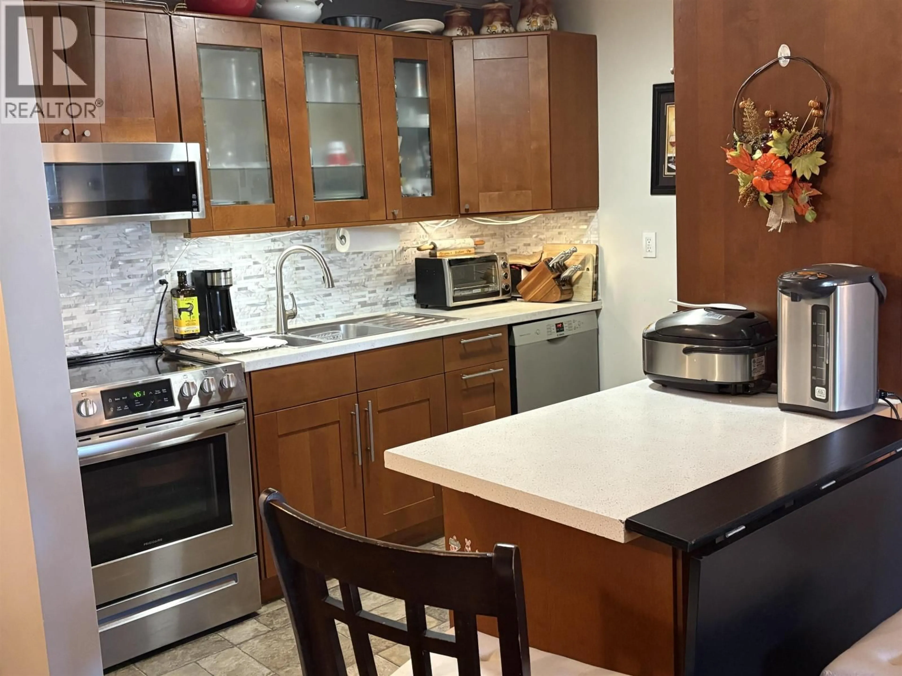 Unknown for 205 - 1122 KING ALBERT AVENUE, Coquitlam British Columbia V3J1X7