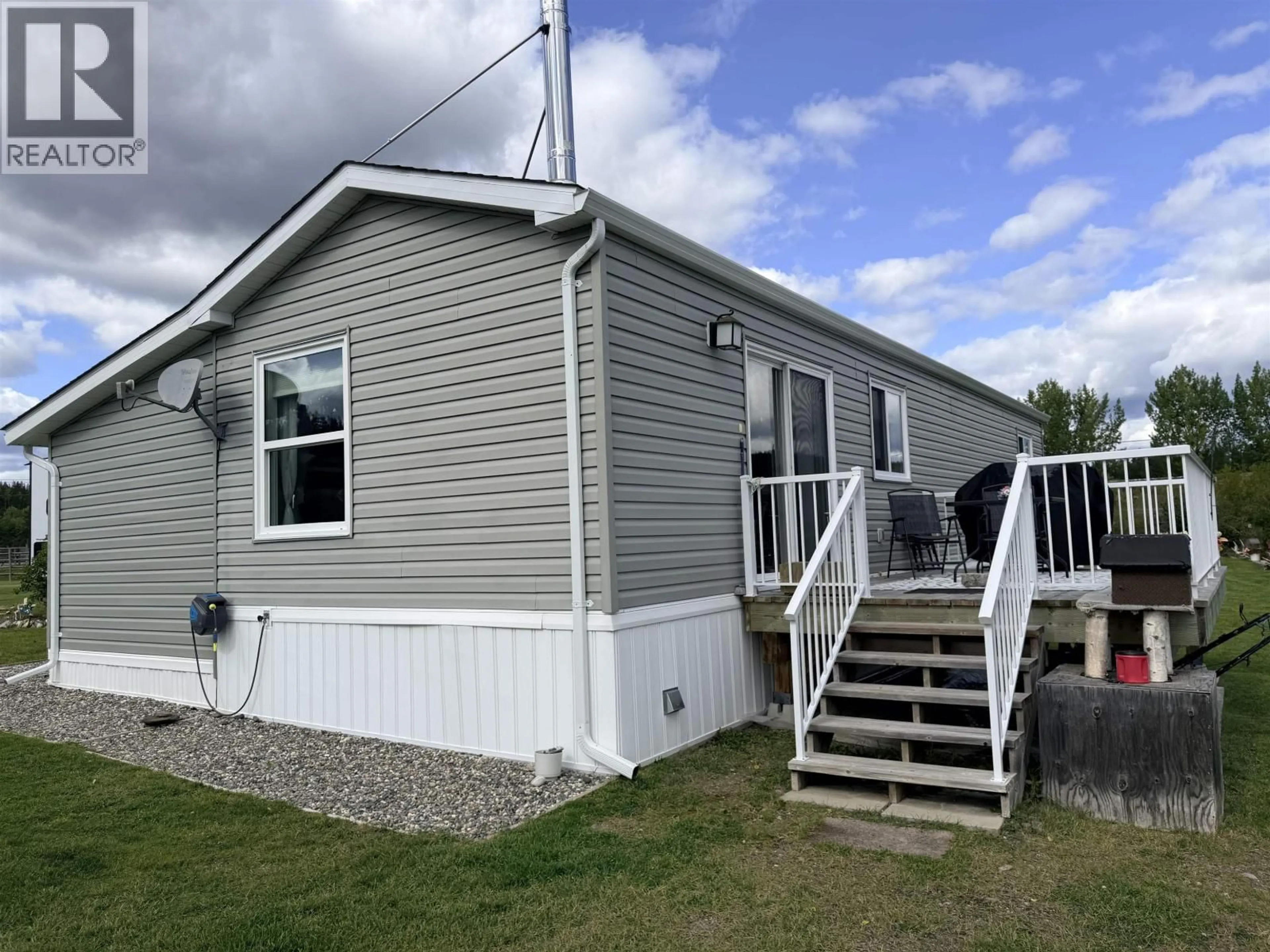 Home with vinyl exterior material, water/lake/river/ocean view for 2741 ENTERPRISE ROAD, Williams Lake British Columbia V0K2G0