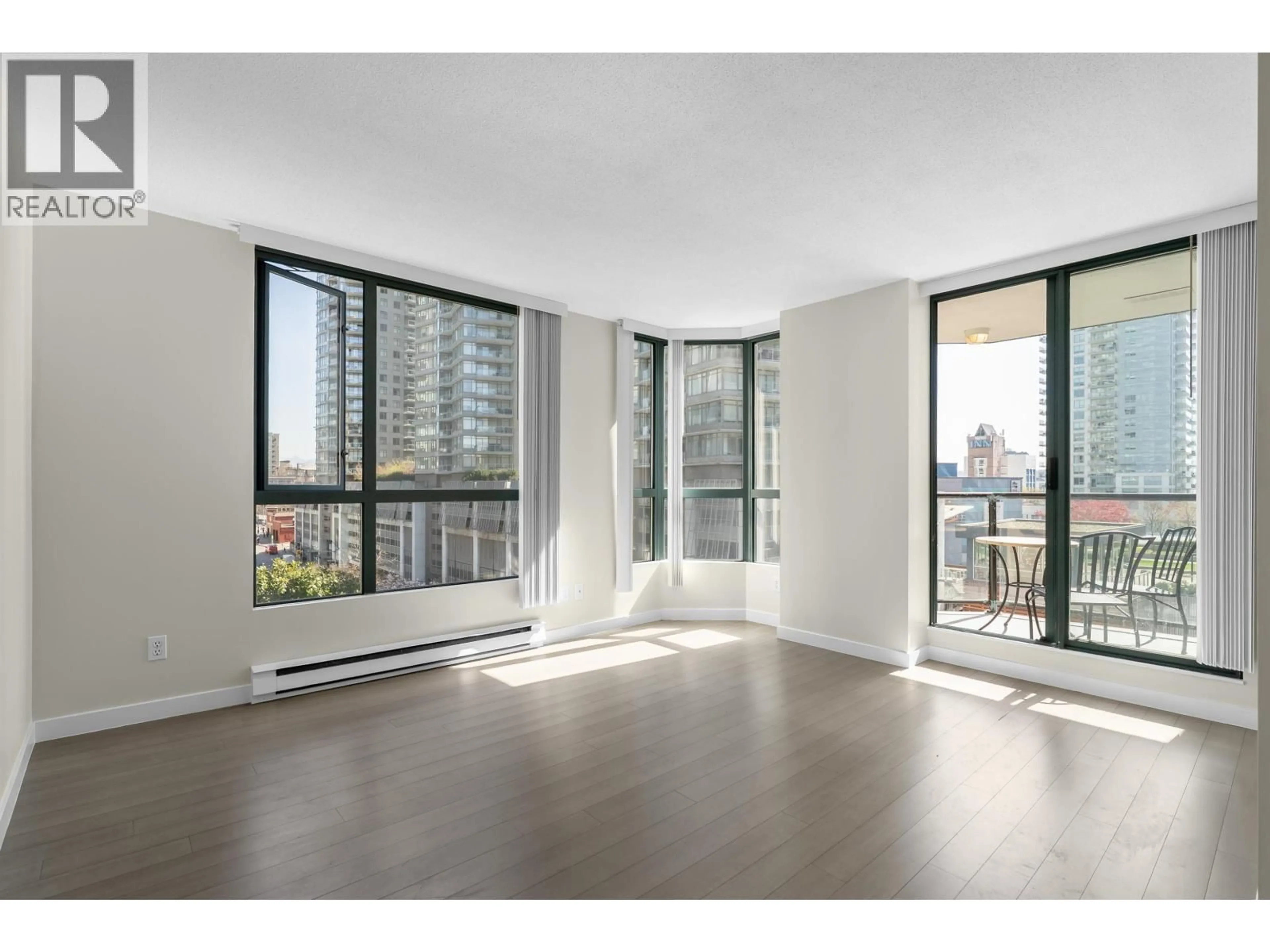 A pic of a room for 607 - 55 TENTH STREET, New Westminster British Columbia V3M6R5