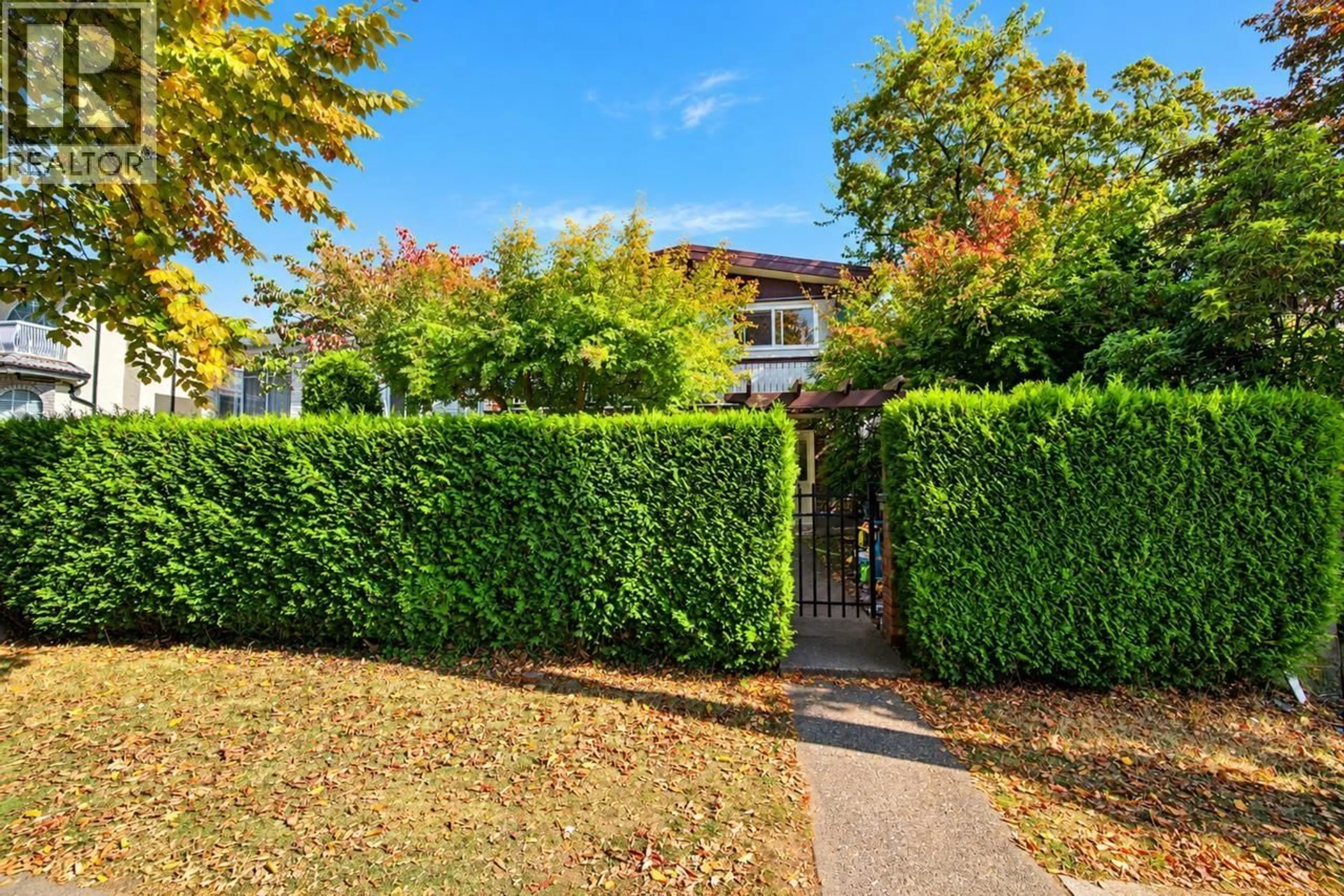 A pic from outside/outdoor area/front of a property/back of a property/a pic from drone, street for 5970 JOYCE STREET, Vancouver British Columbia V5R4J2