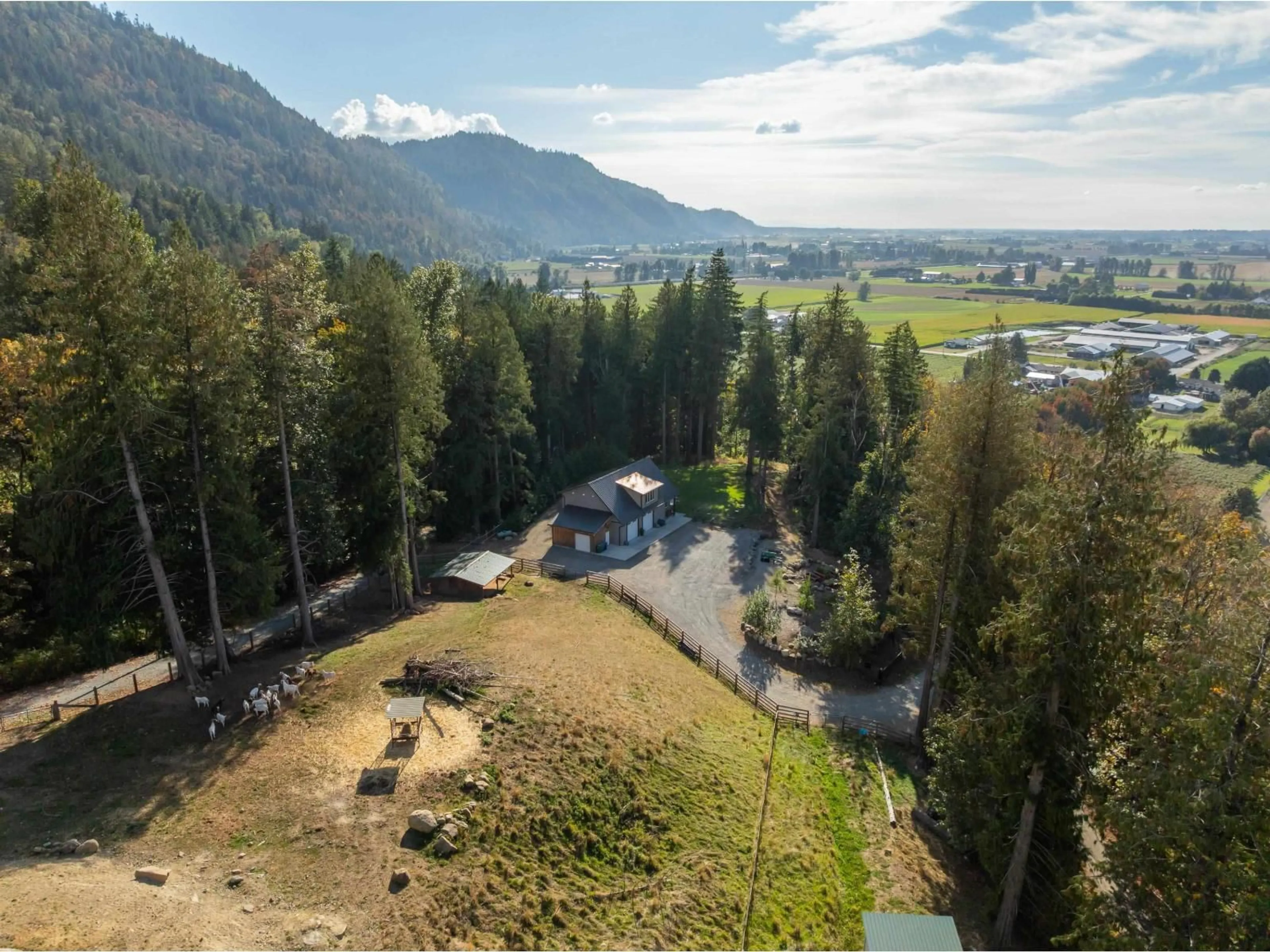 A pic from outside/outdoor area/front of a property/back of a property/a pic from drone, mountain view for 39840 OLD YALE ROAD, Abbotsford British Columbia V3G1X7