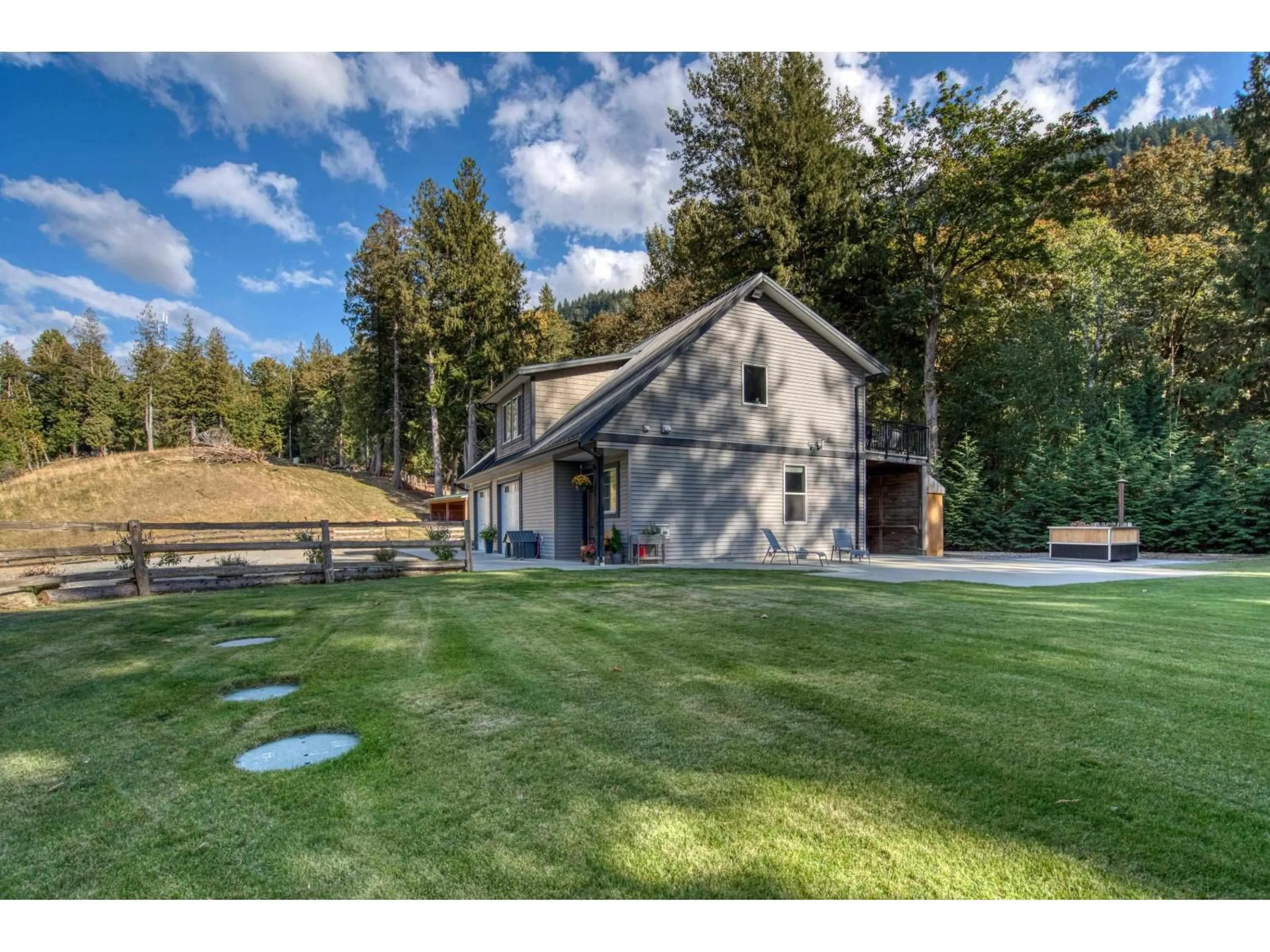 A pic from outside/outdoor area/front of a property/back of a property/a pic from drone, mountain view for 39840 OLD YALE ROAD, Abbotsford British Columbia V3G1X7