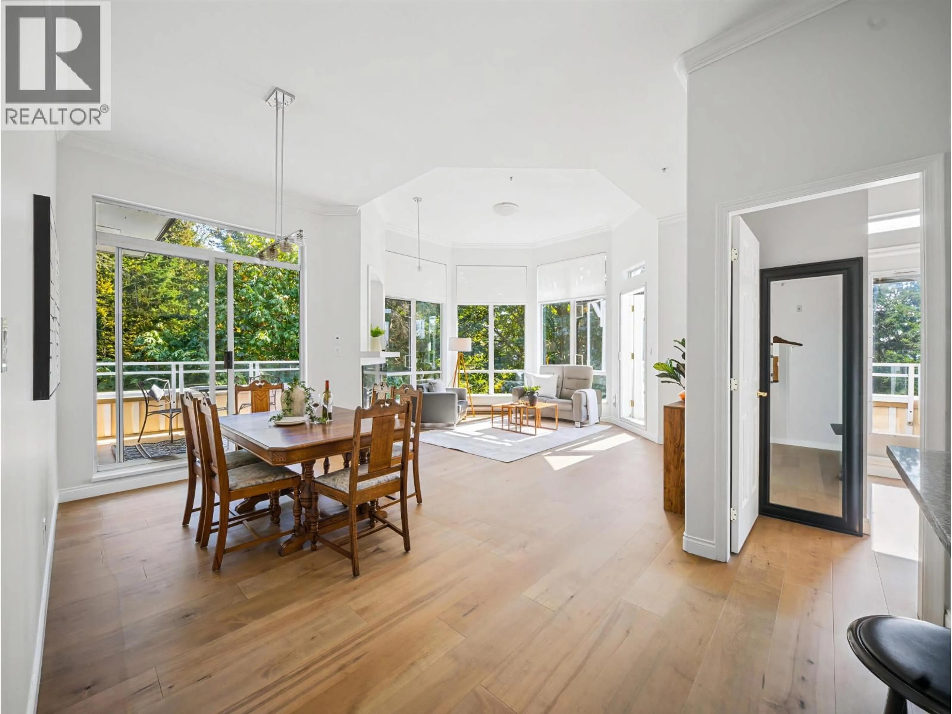 Dining room, unknown for 521 - 3629 DEERCREST DRIVE, North Vancouver British Columbia V7G2S9