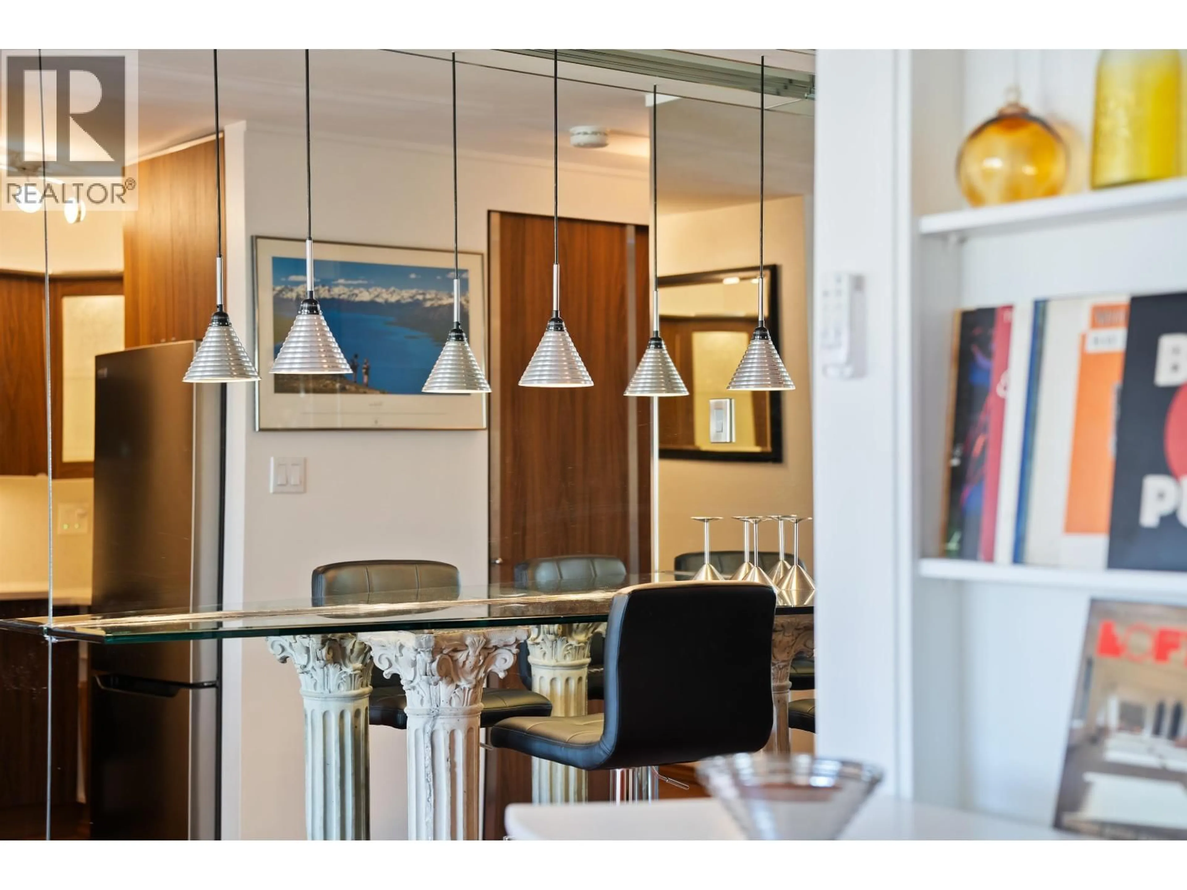 Contemporary kitchen, unknown for 210 - 2450 CORNWALL AVENUE, Vancouver British Columbia V6K1B8