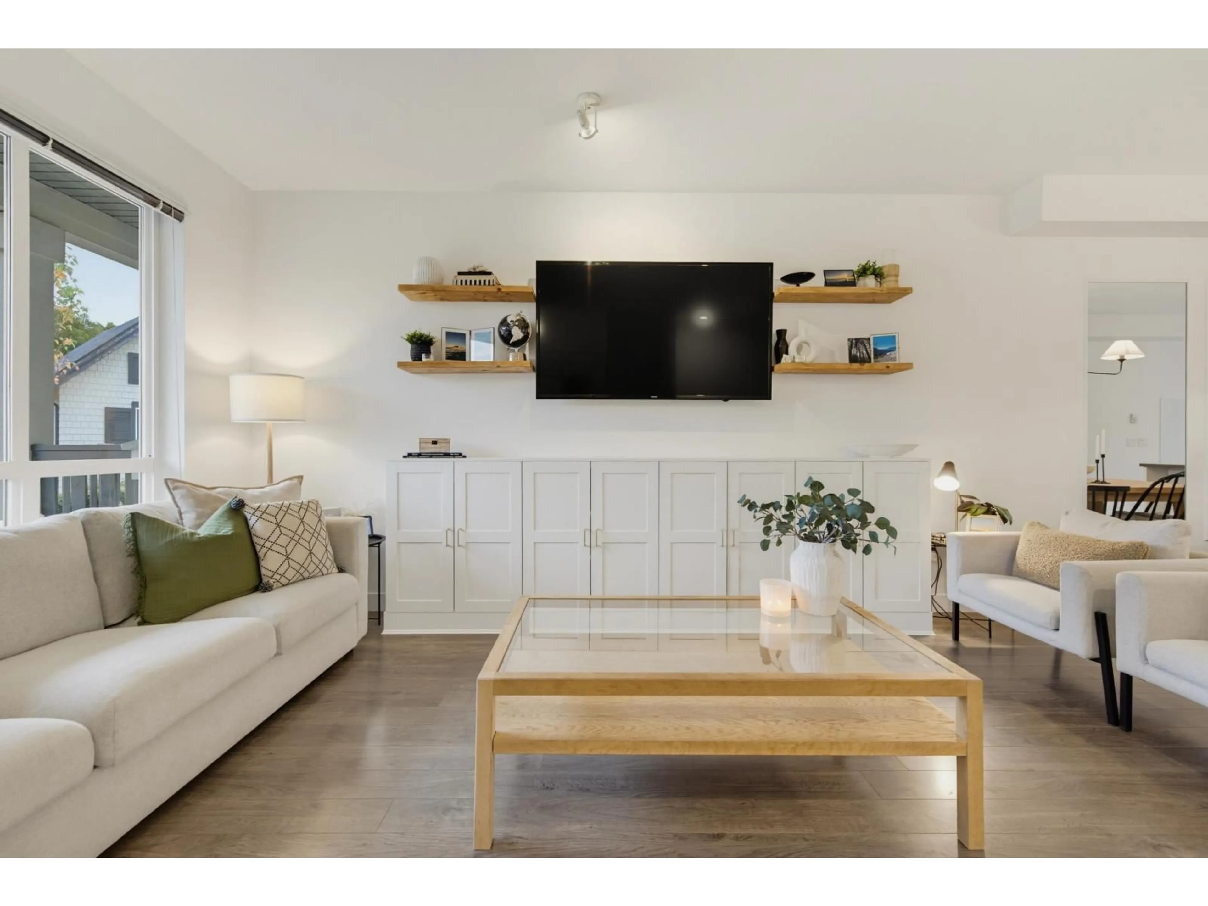 Living room with furniture, unknown for 140 - 30930 WESTRIDGE PLACE, Abbotsford British Columbia V2T0H6