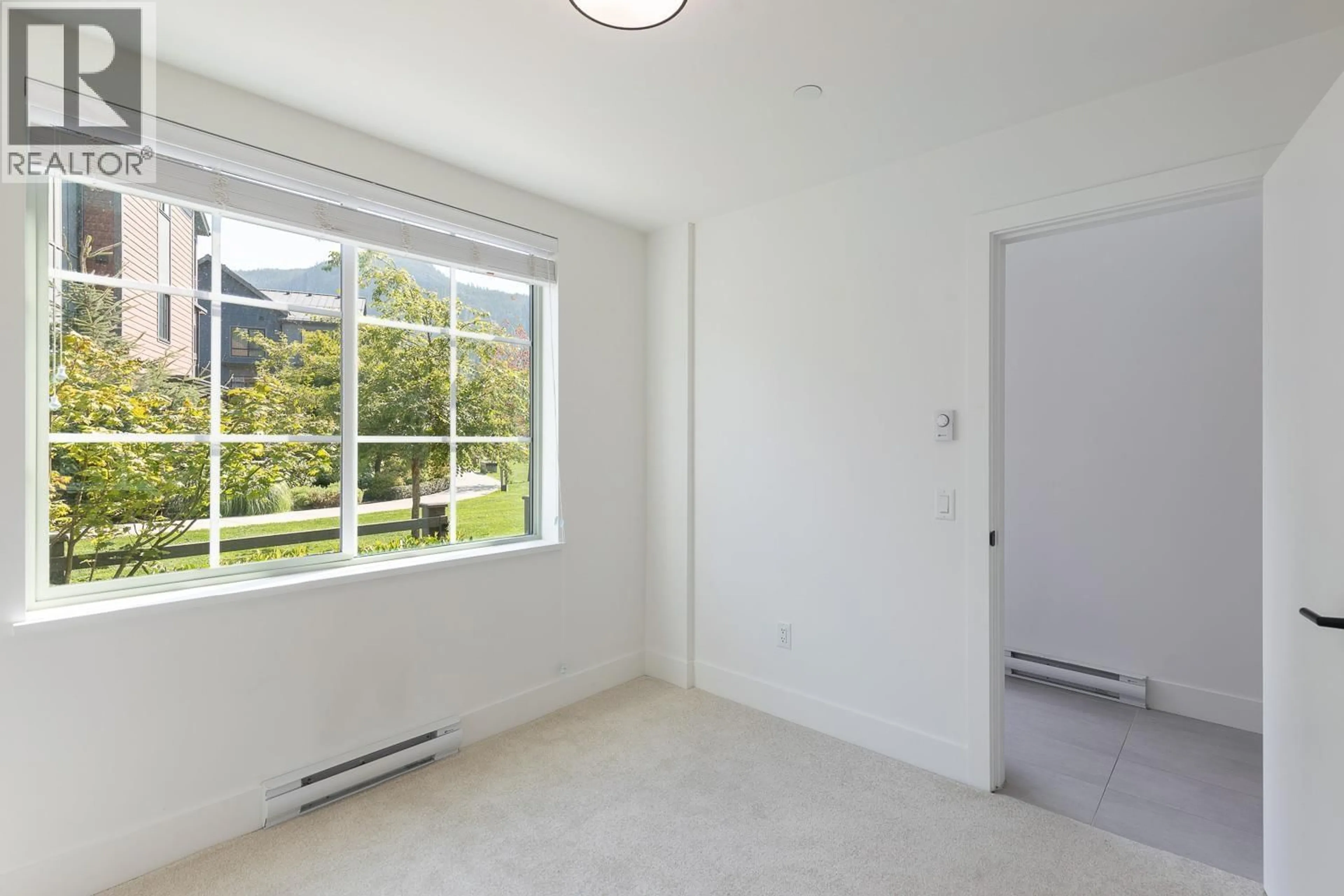 A pic of a room for 38006 FAIRWATER PLACE, Squamish British Columbia V8B2A1